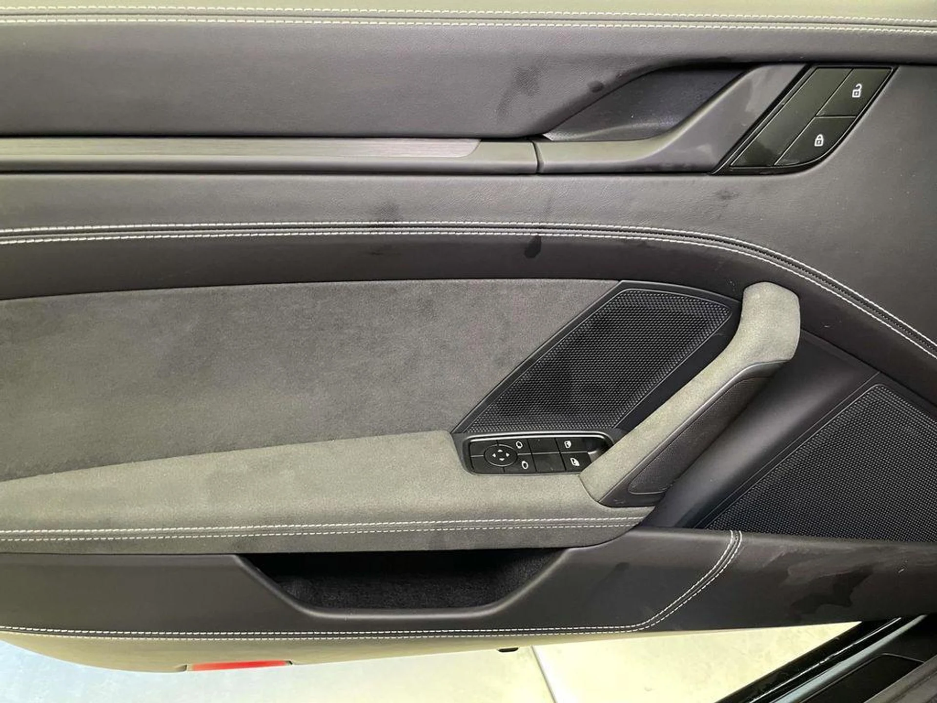 mph029_907748279_ab5_fw9_IA_Oup1h_HO_7_Cm_UZS_Xw_Aw_726d9fe3f2