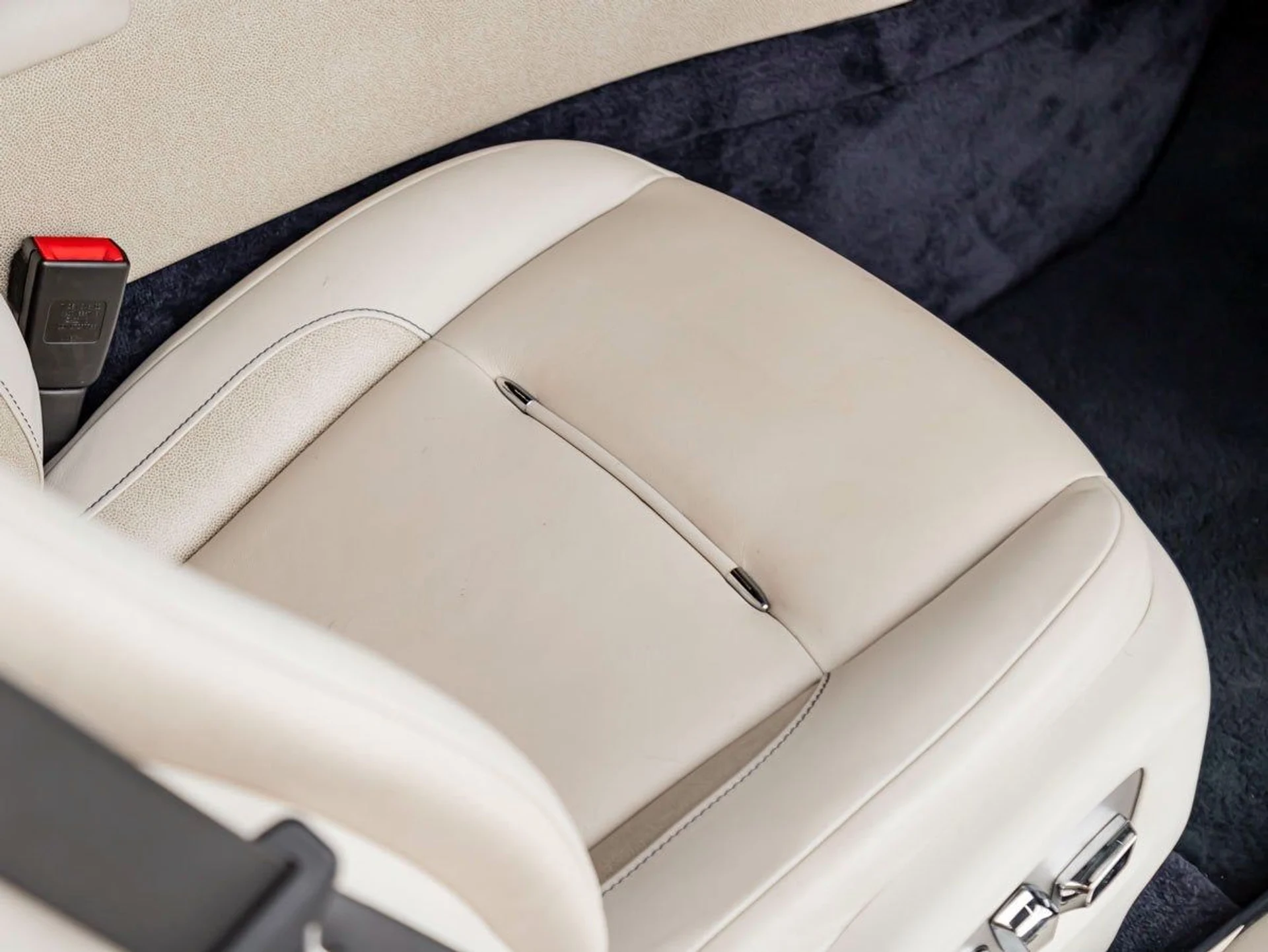 mph029_908092863_30_5e555e058a