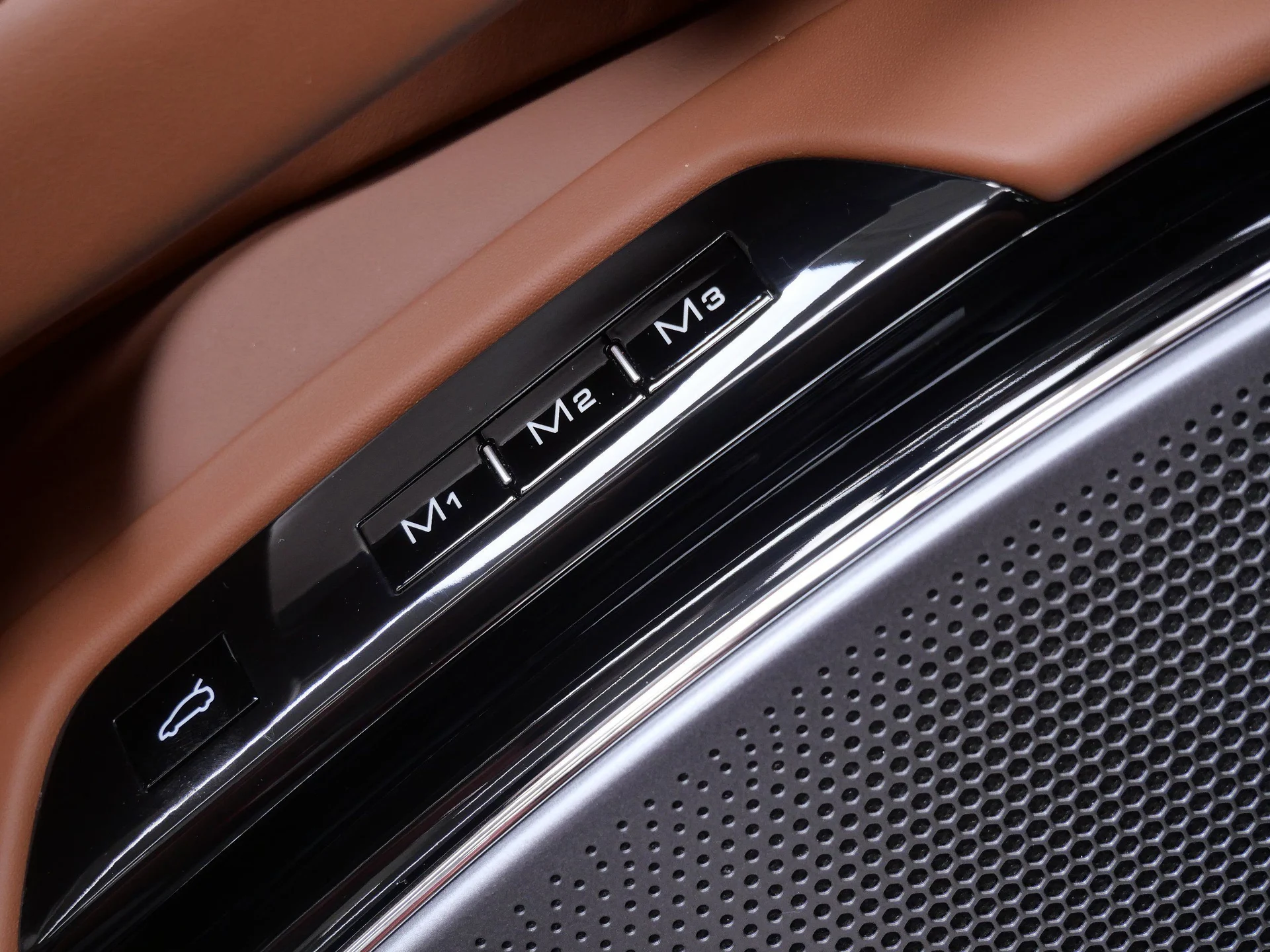 mph029_91755722_f71b8651e3dd8030929b63a20e1ff2ff_03b1ed57ca