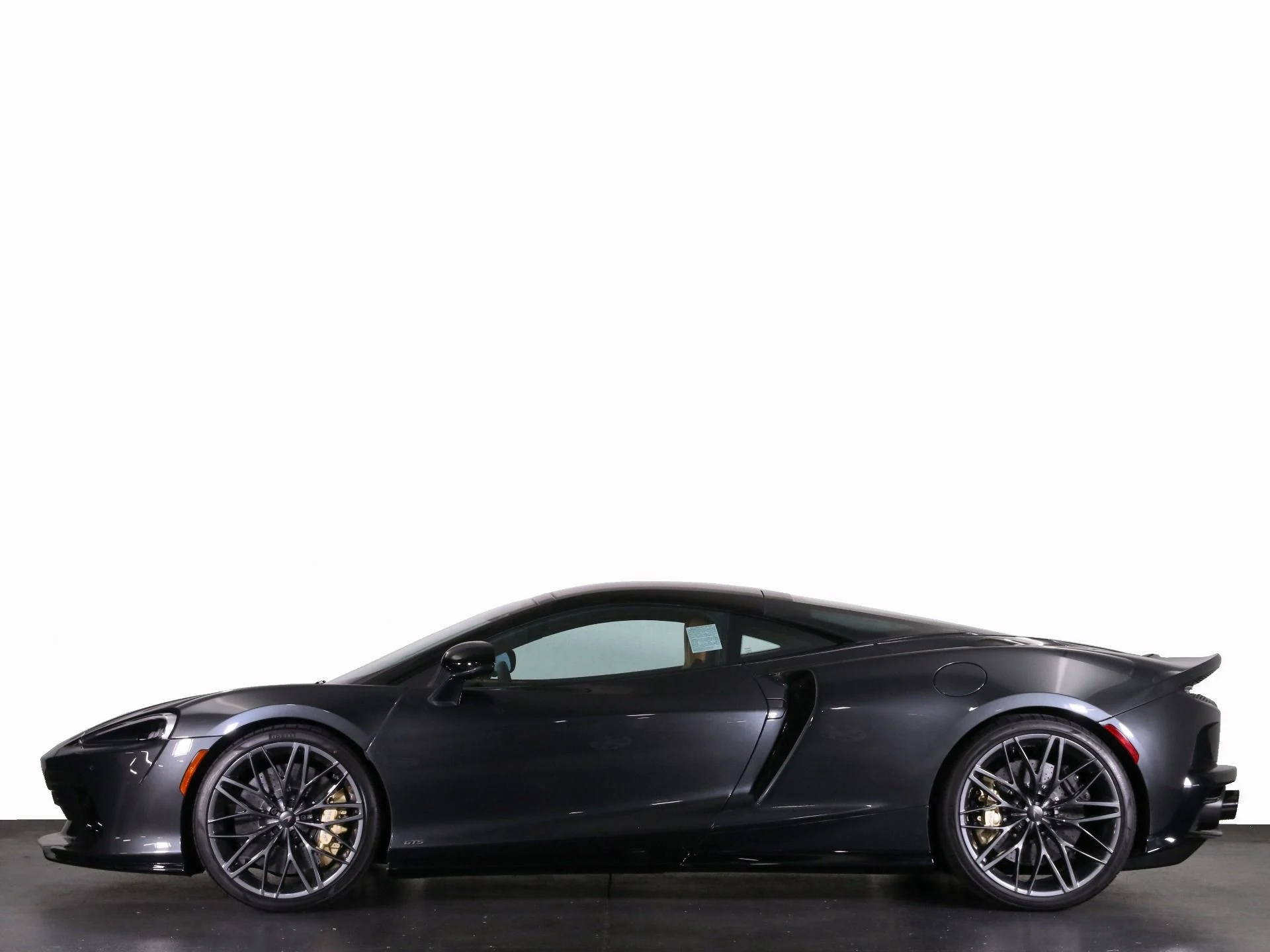 mph029_918345696_New_2026_Mc_Laren_GTS_1762386483_6d66f30ab3