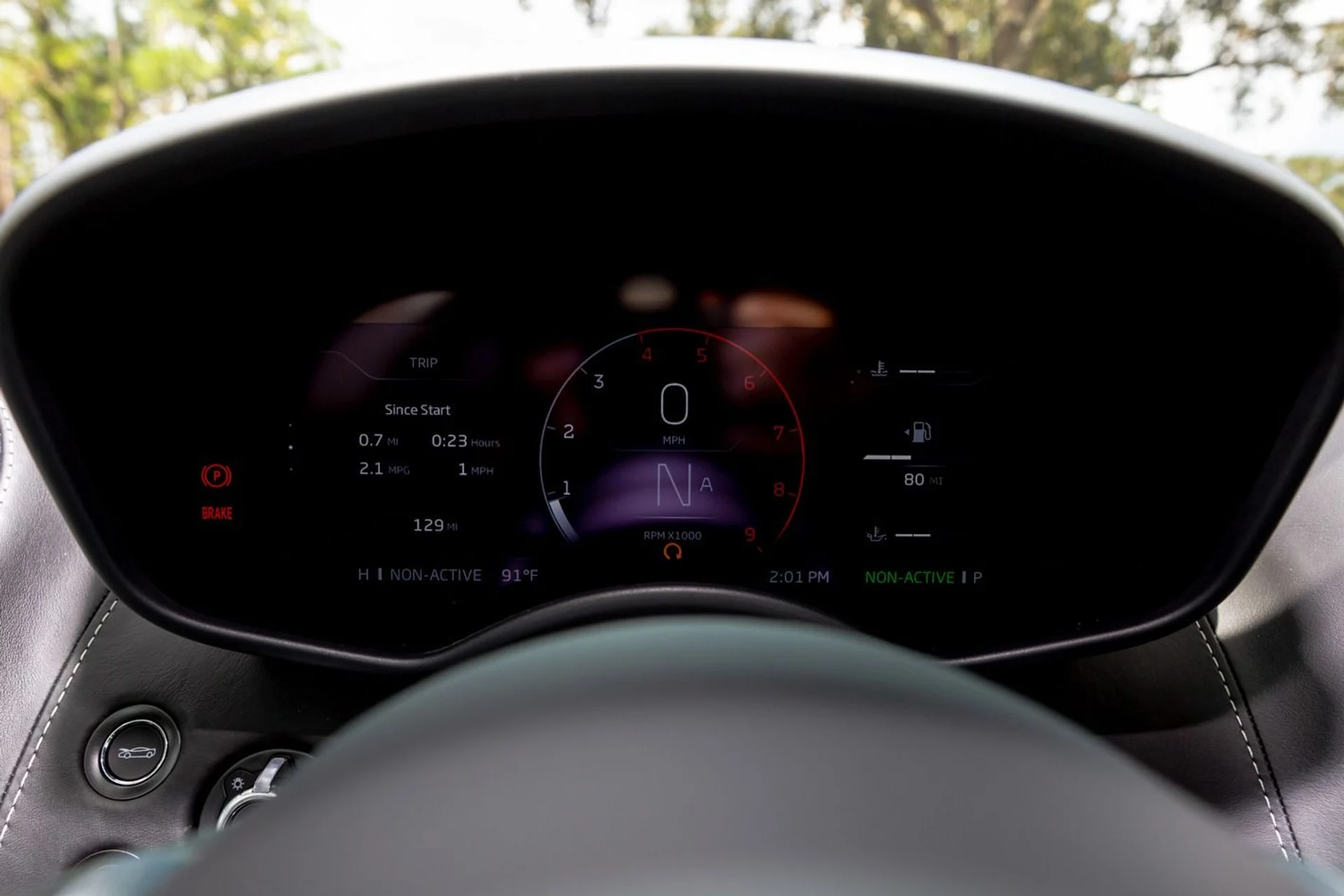 mph029_918526627_452_p30_l_47eaae25ae