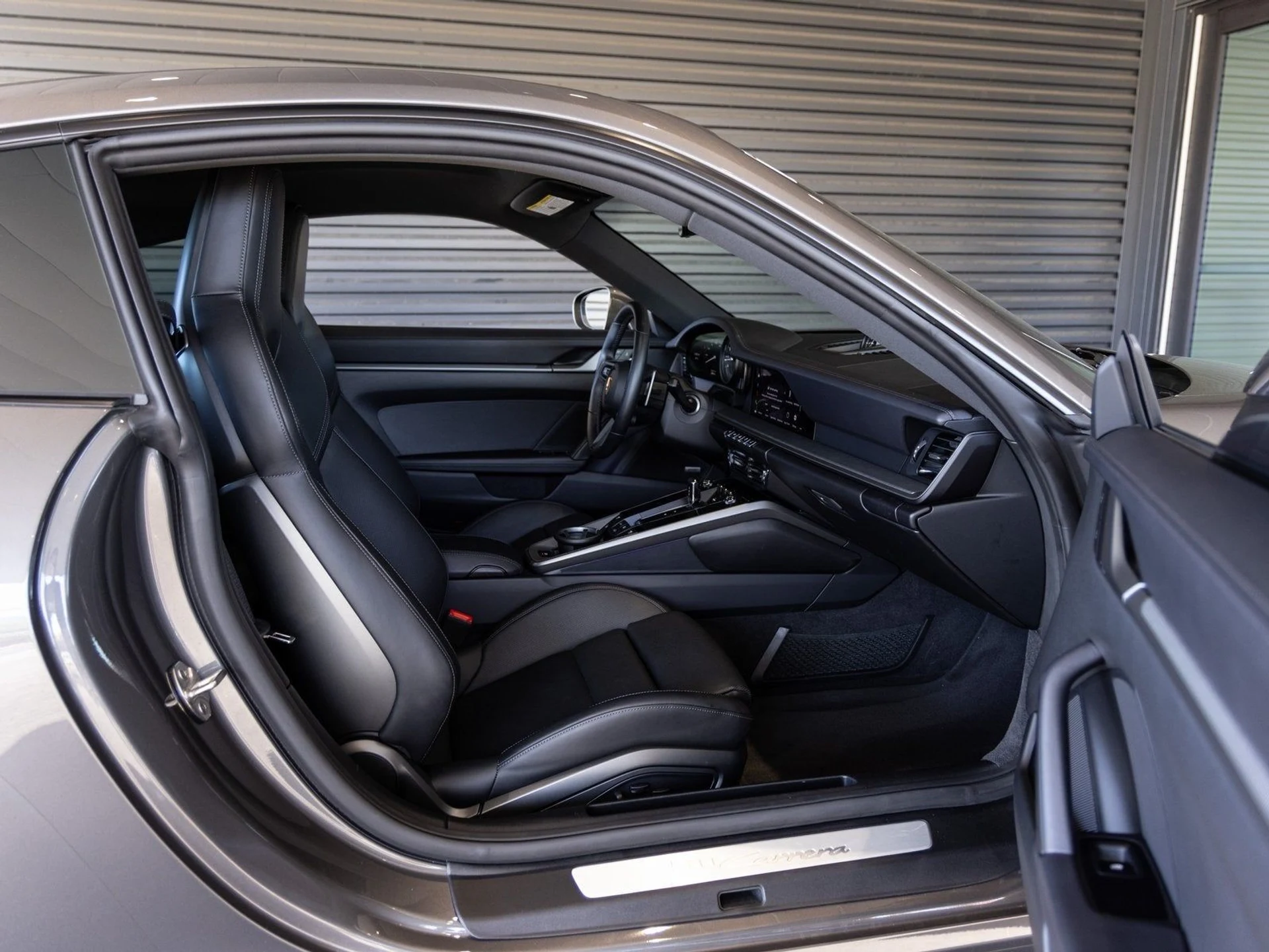 mph029_928583752_30_5f86e709b5