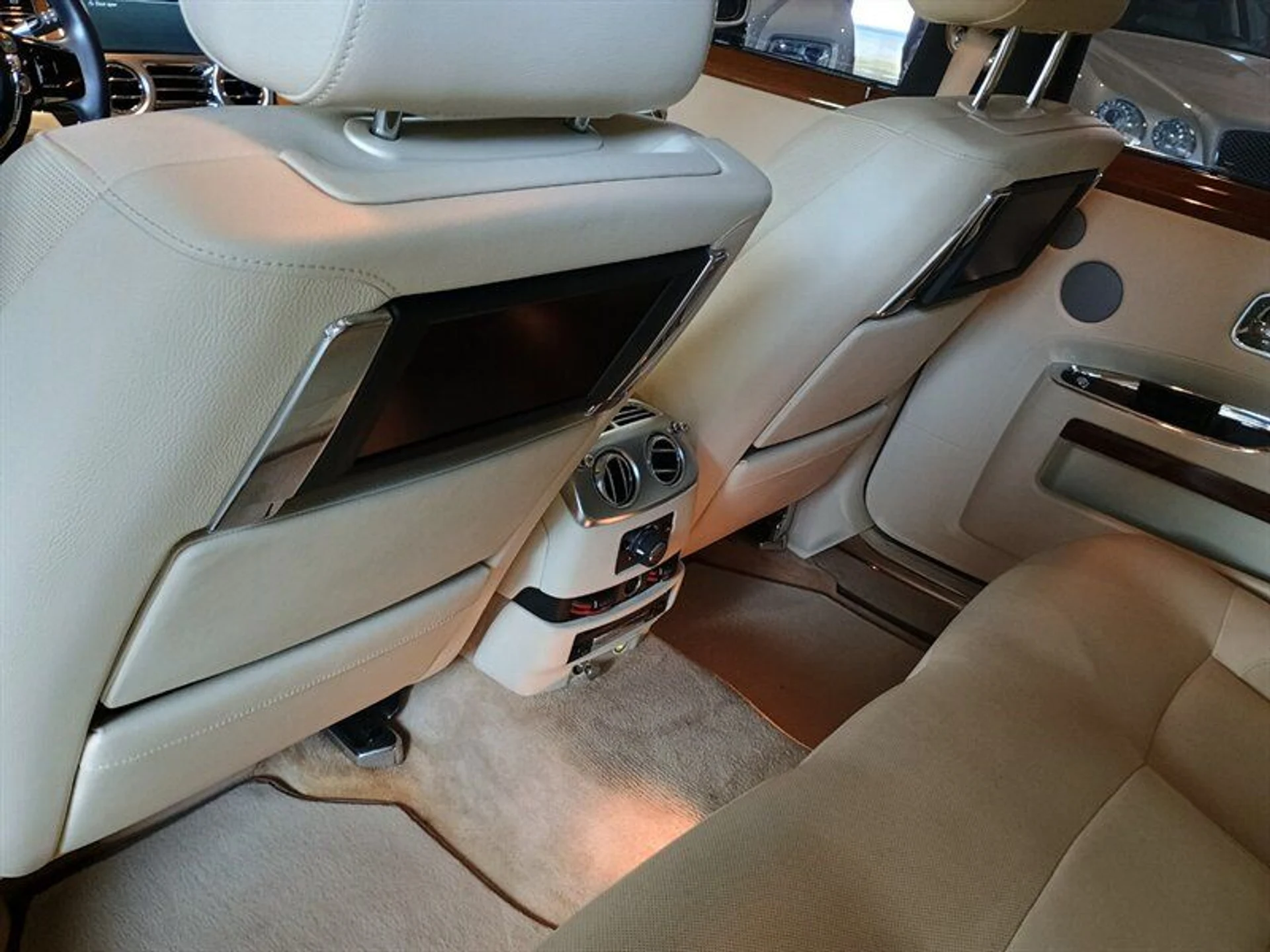 mph029_932563881_58ee0a2b78_800_7e863e6e5c