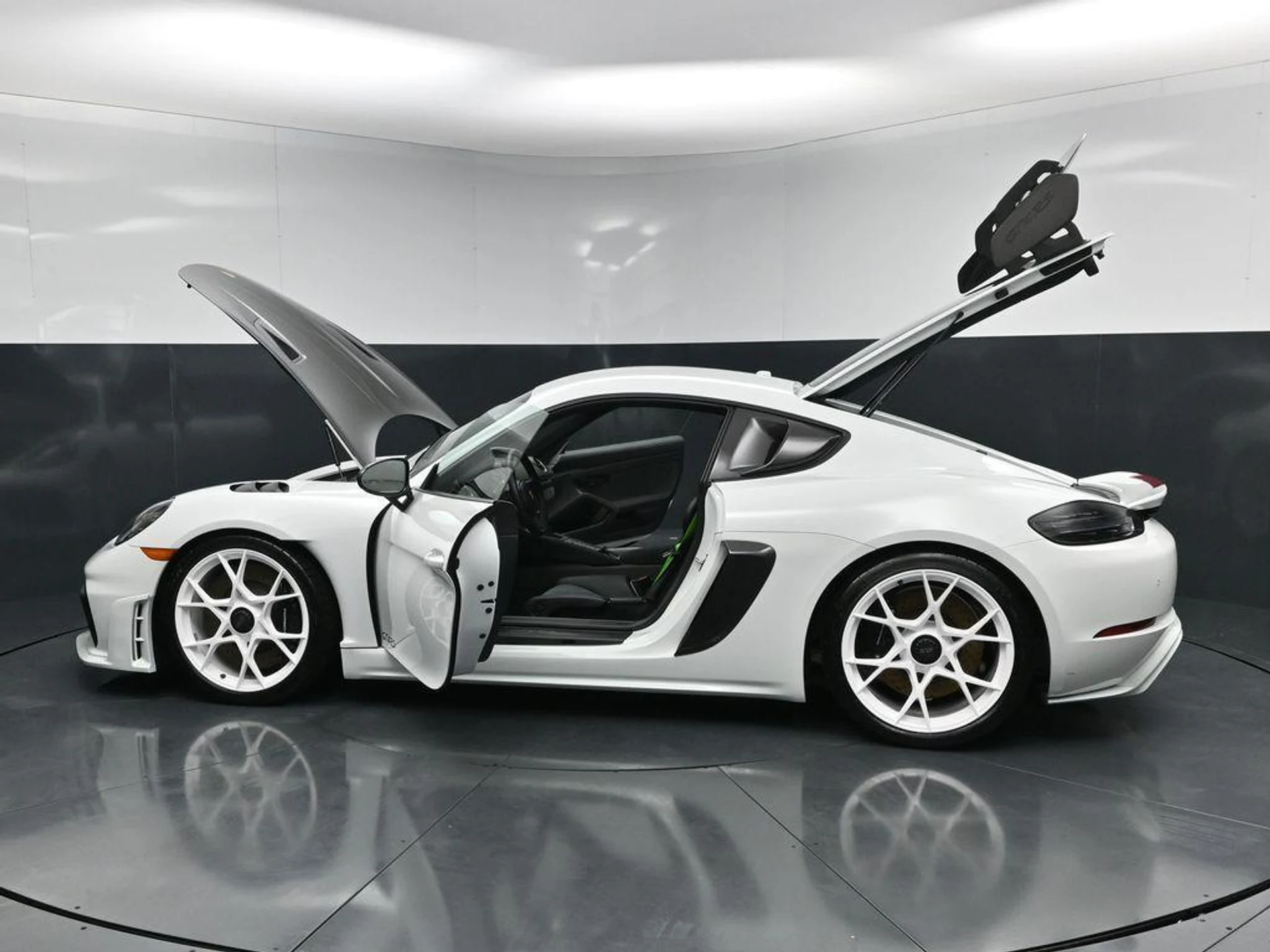 mph029_940648222_qd_Z3_Dom_Cy28r1u_Jka84h8q_H44_X4_2a9d034a6b