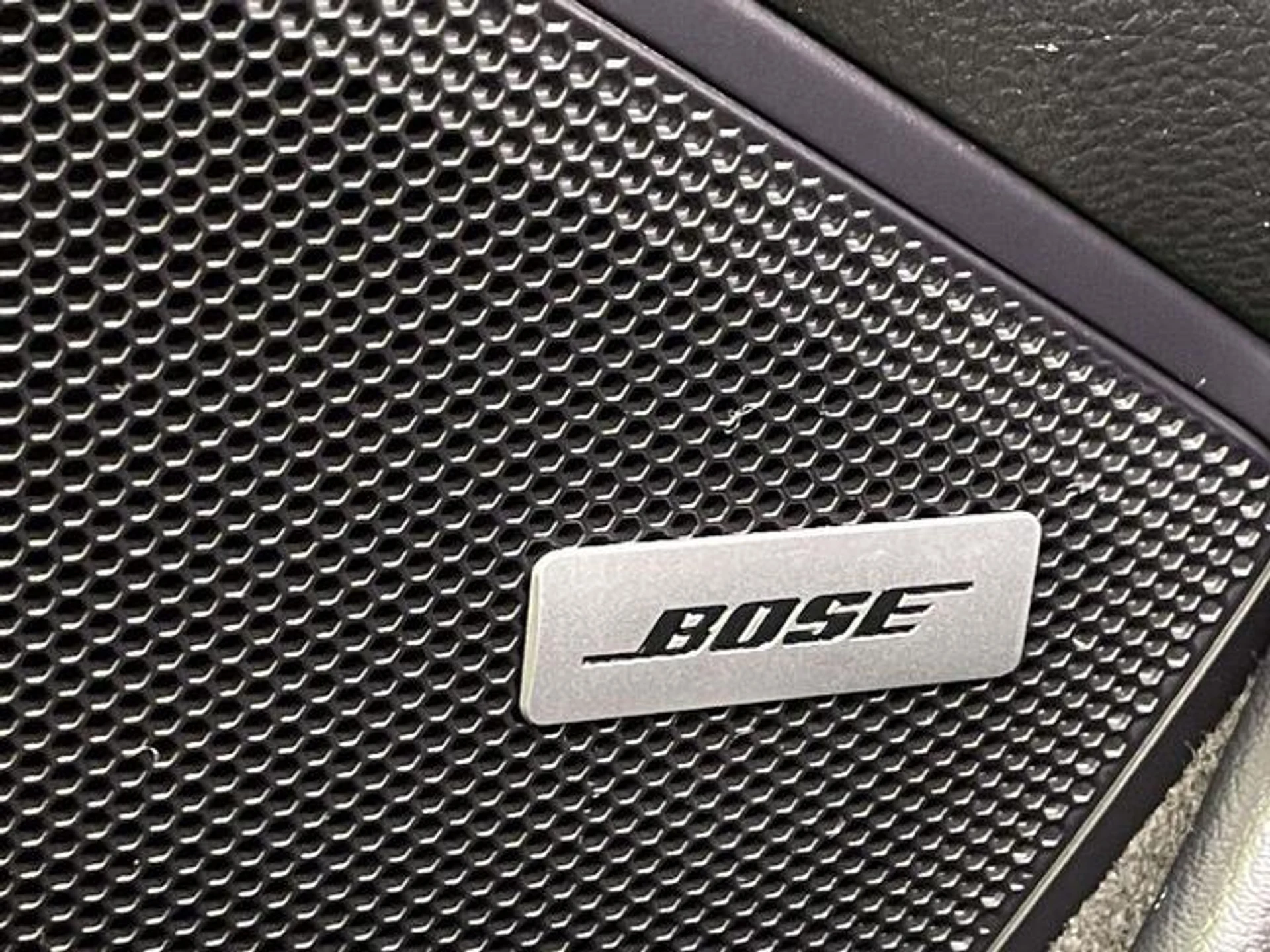 mph029_962082117_m_Dhg_Jh_La_L42_Y_Fc9_Ppe_Z_hb_D_No_A_bc19b21ad0