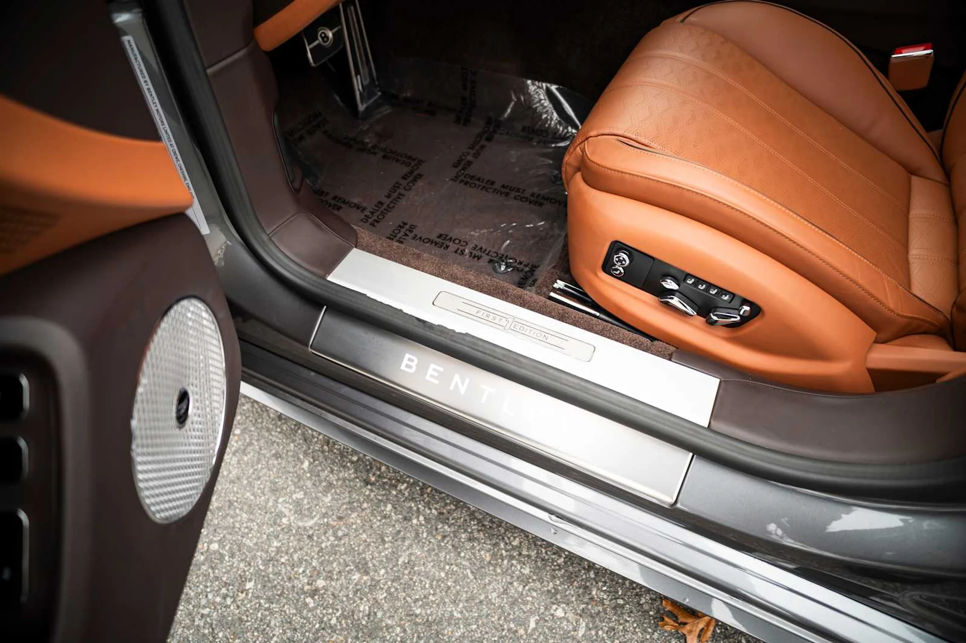 mph029_967110657_ca1ace5231957c32bc24ea25b4db4031x_3083e2398e