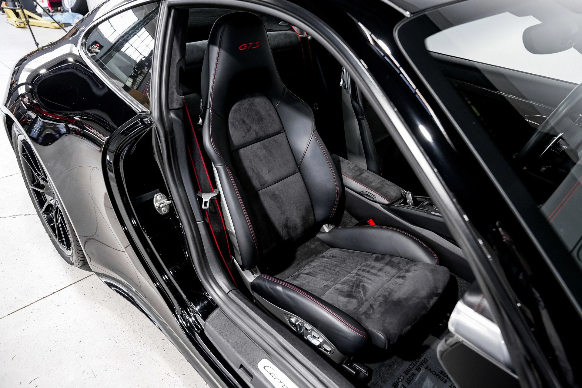 mph029_972409064_ec2903af583de324d3fd6dedb77580bax_f05bdd3634