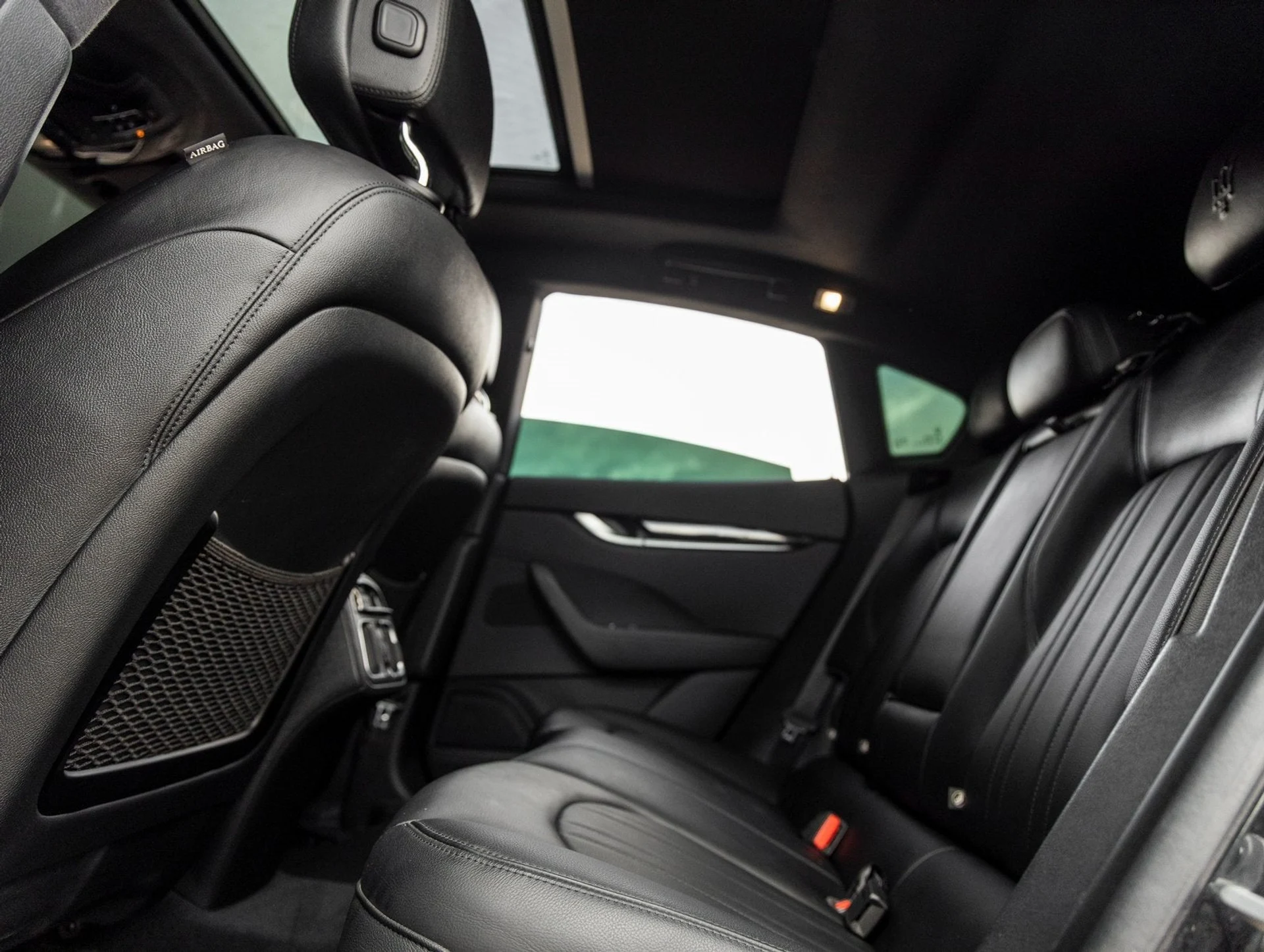 mph029_980414157_30_bfd9649fe6