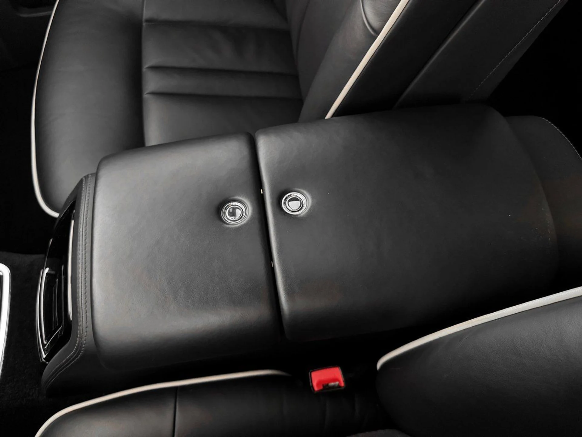 mph029_981021145_175e3e63a5756a27f935b2f09ba9e297x_fceadf43c5