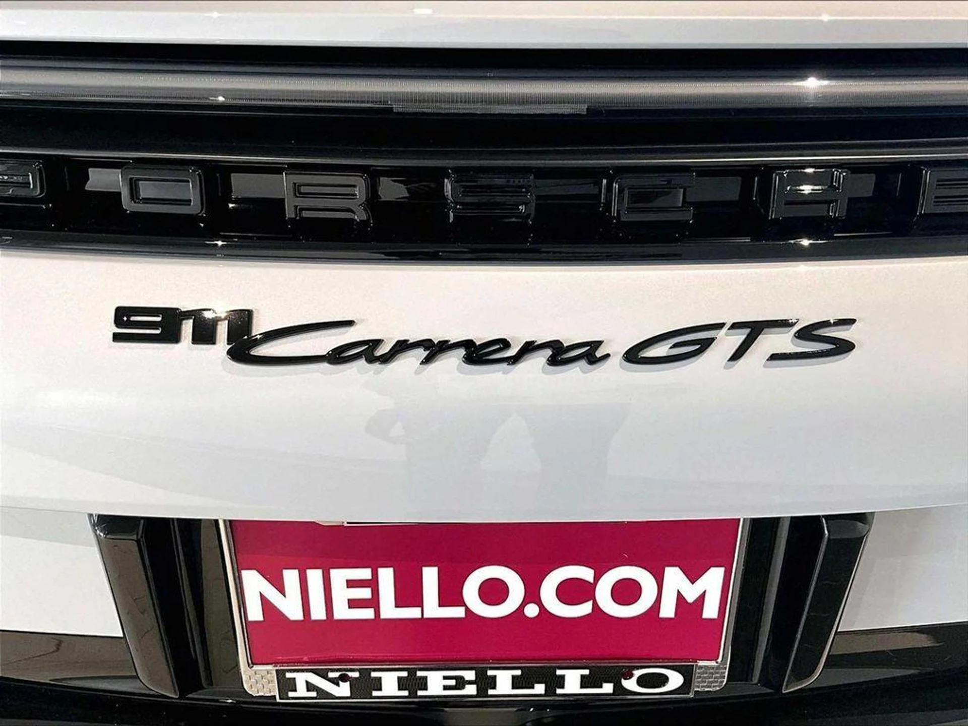 mph029_990211169_m_LH_Iy3qcfw_Zlzoai_F_Tzw_Uon7x6k_66a2c92c81