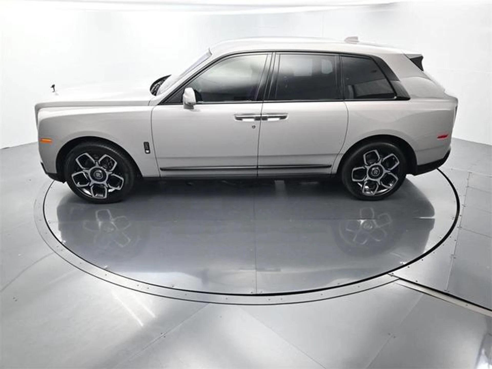 mph029_u_Eal_Tks_N_Gw7_L4_DN_7h_Iy_Wy_S0h2_CU_2e86e30d2a