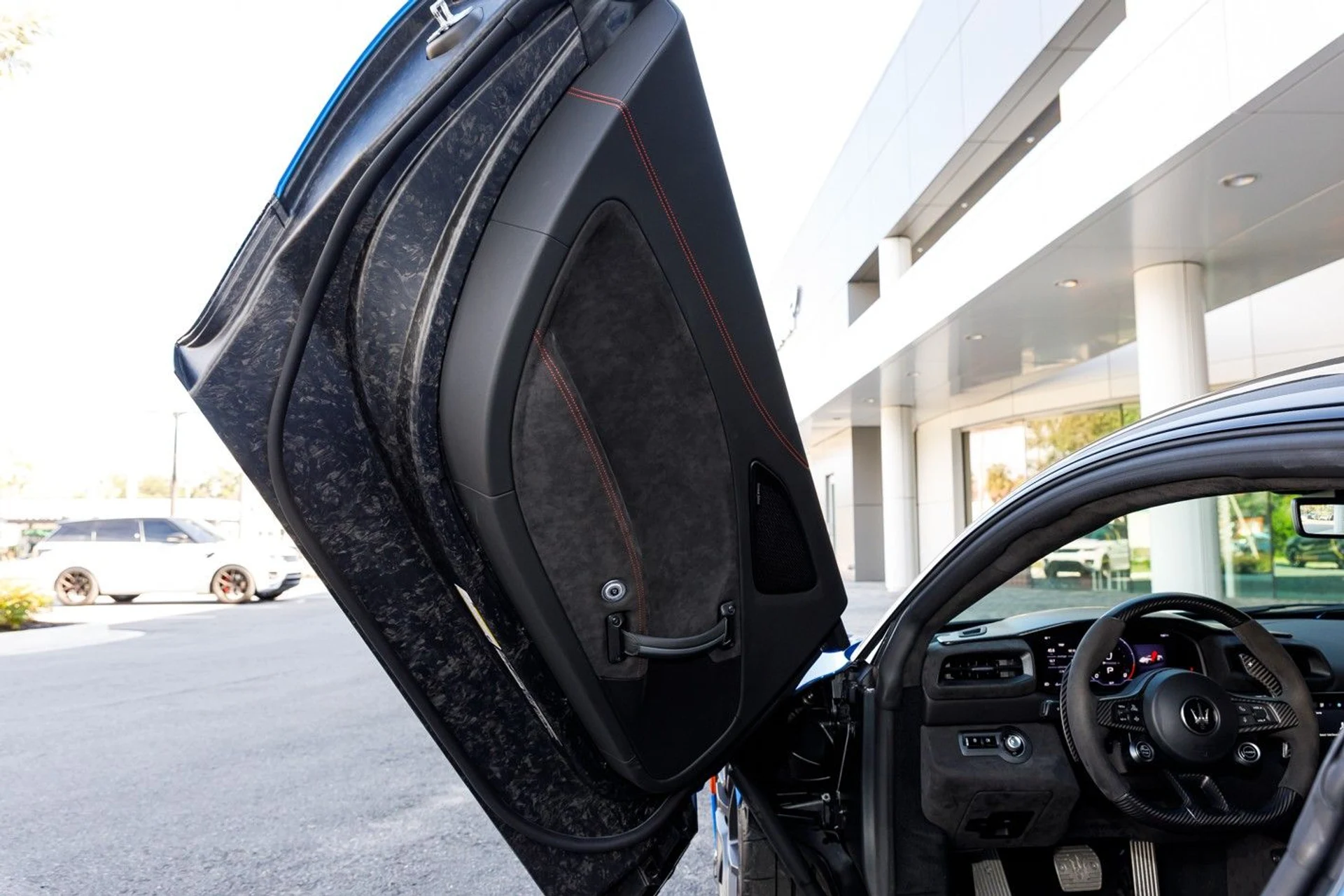 mph030_1005232883_641_p31_l_63ac80b9d1