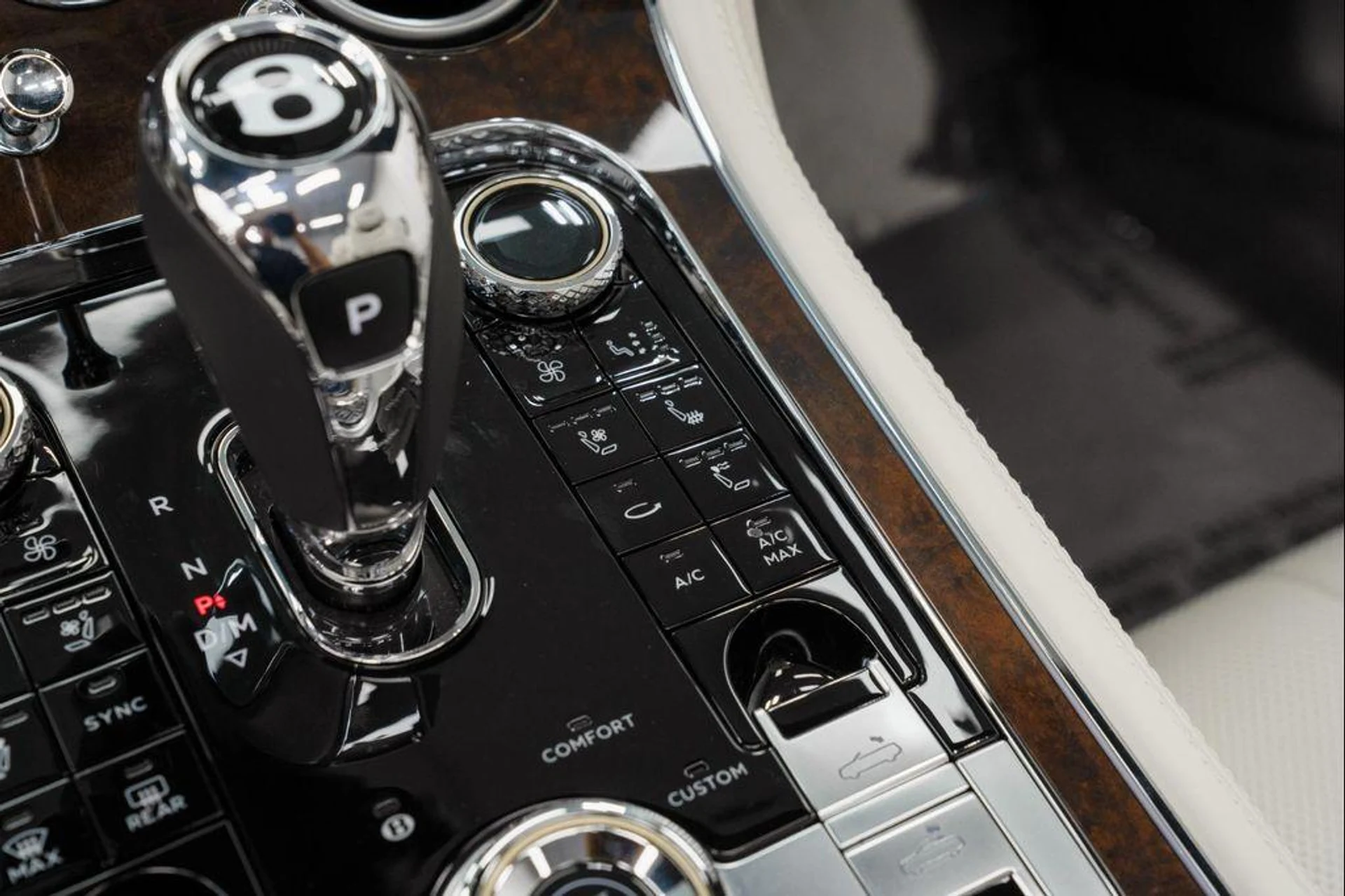 mph030_1018821751_4i9g7dv_Me5be_Ot_MDT_w1_Xland_KI_393f11e8c3