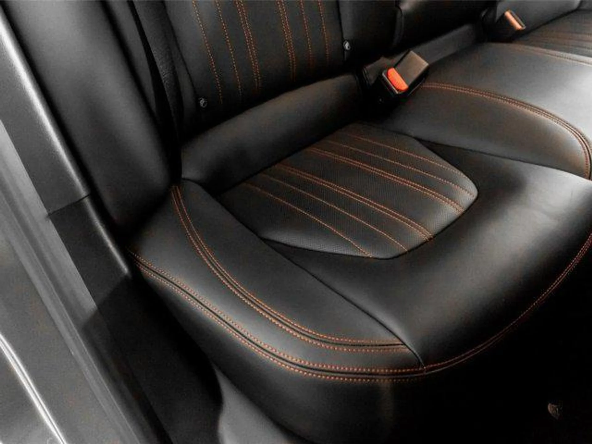 mph030_1021331681_g_Gu_Us_KD_1p_W_Oe_Gdd_T8_Qd_Kn_V_Gz_Z_Xg_a47d571783