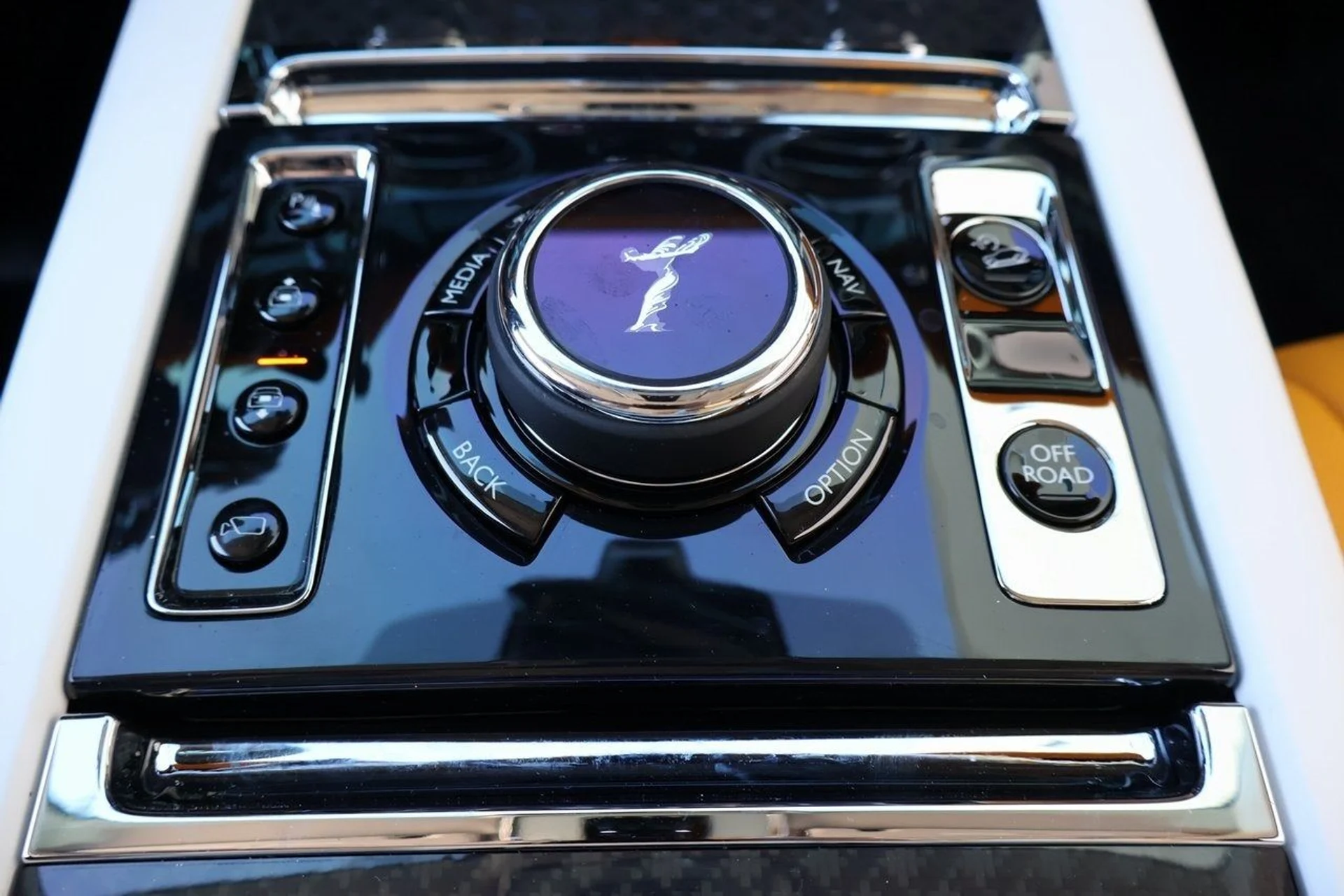 mph030_1021463267_31_bd84f5467f