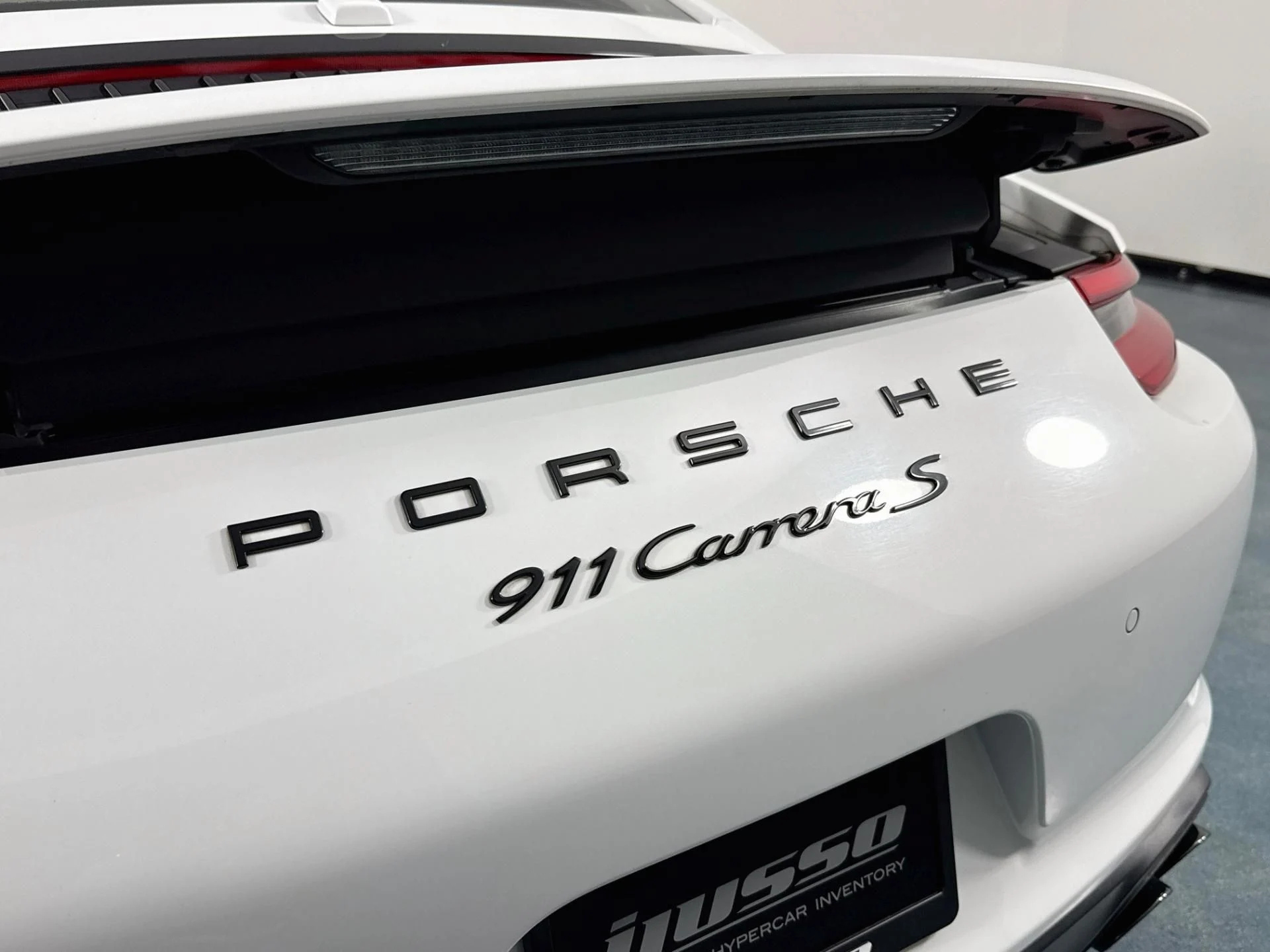 mph030_1023198764_Used_2018_Porsche_911_Carrera_S_1791577850_fd565fe178