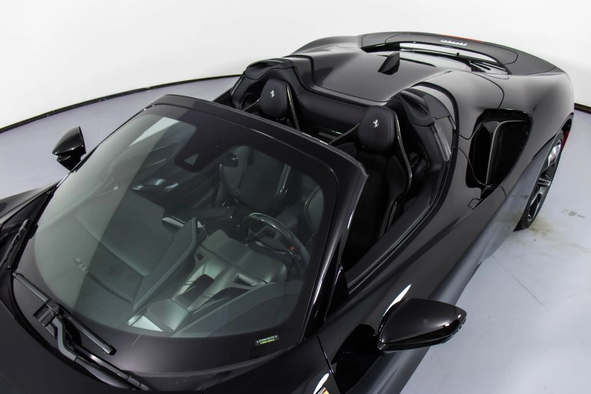 mph030_1025750503_b672d750c1ed11f99b7bfa29306ff441x_51a3a1a5f1