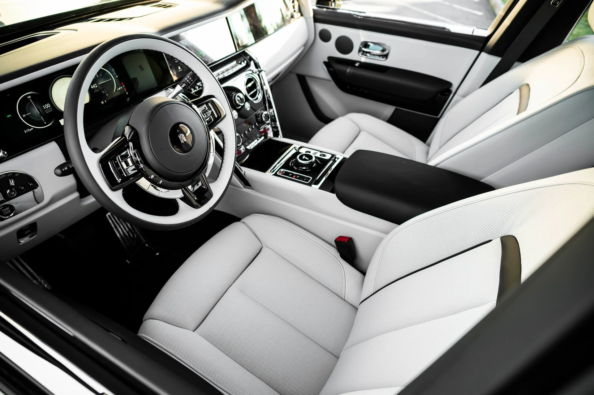 mph030_1033060781_4e58955f12de477f9a4f63ec88e10452_63910b1321