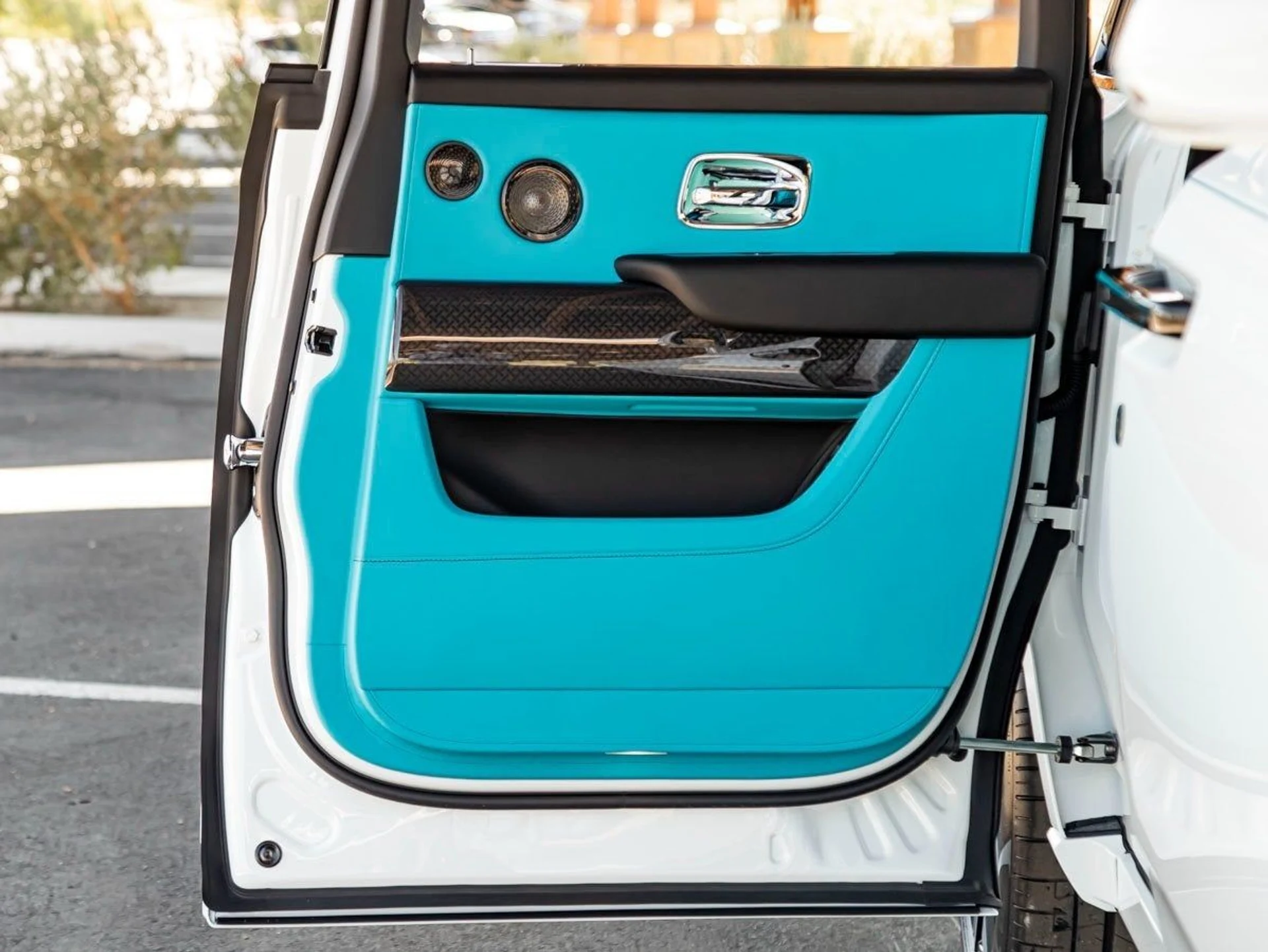 mph030_1035078769_31_5f34f1da28