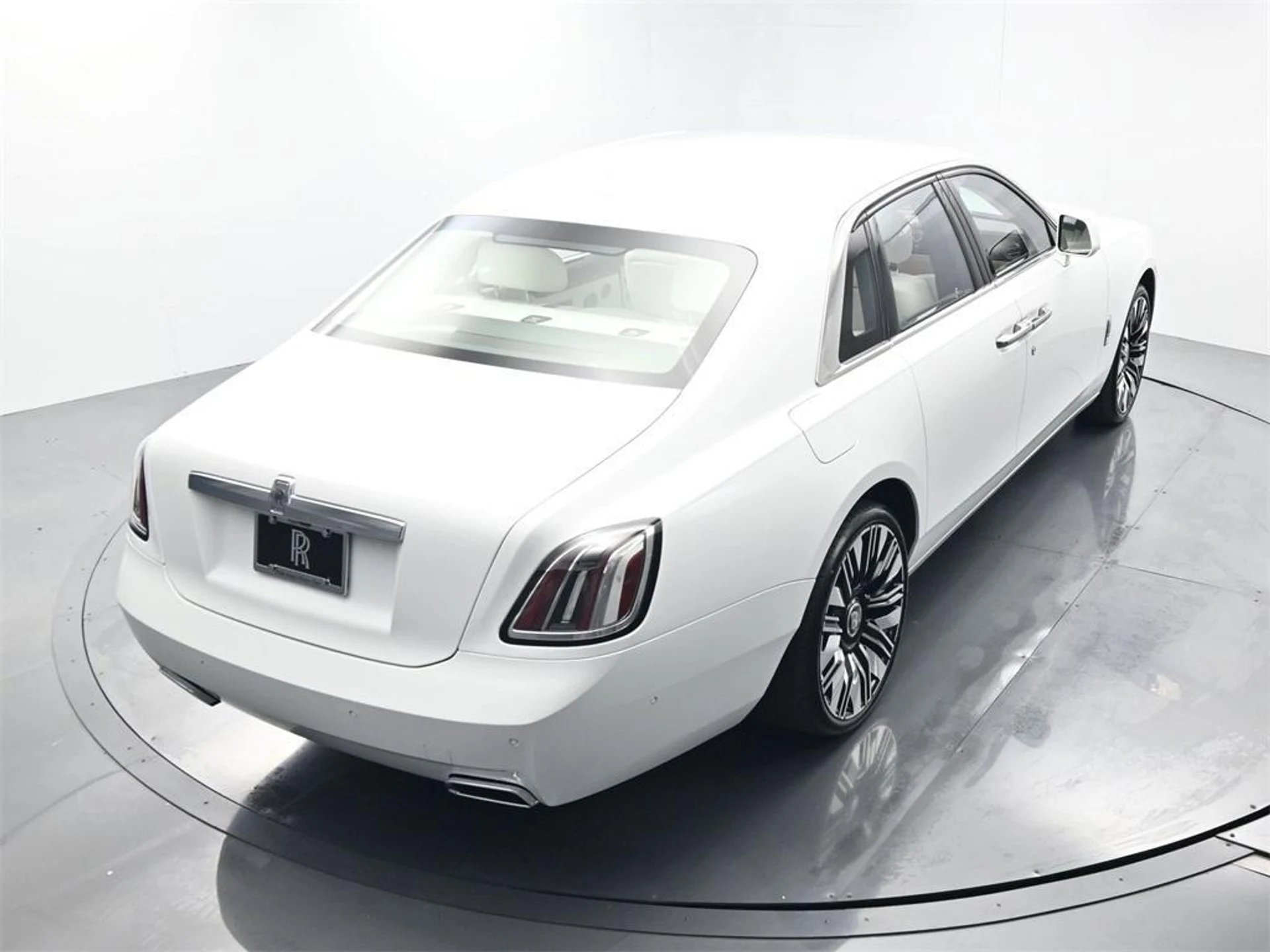 mph030_1040480842_vcfa3_AHG_Jl_MRH_F70w_Rkcu_Bi_Go4_d1cc43cae4