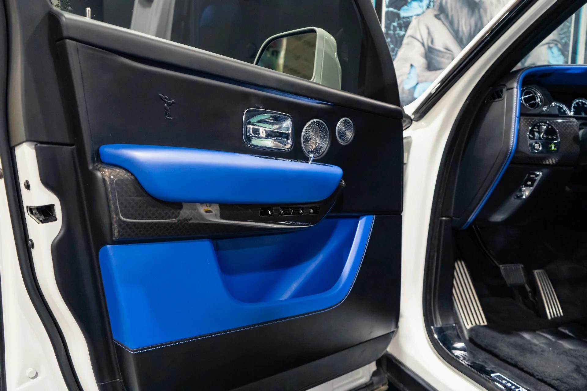 mph030_1044285246_Used_2021_Rolls_Royce_Black_Badge_Cullinan_Black_Badge_Provenance_2027_1771275656_5709fbe5b8