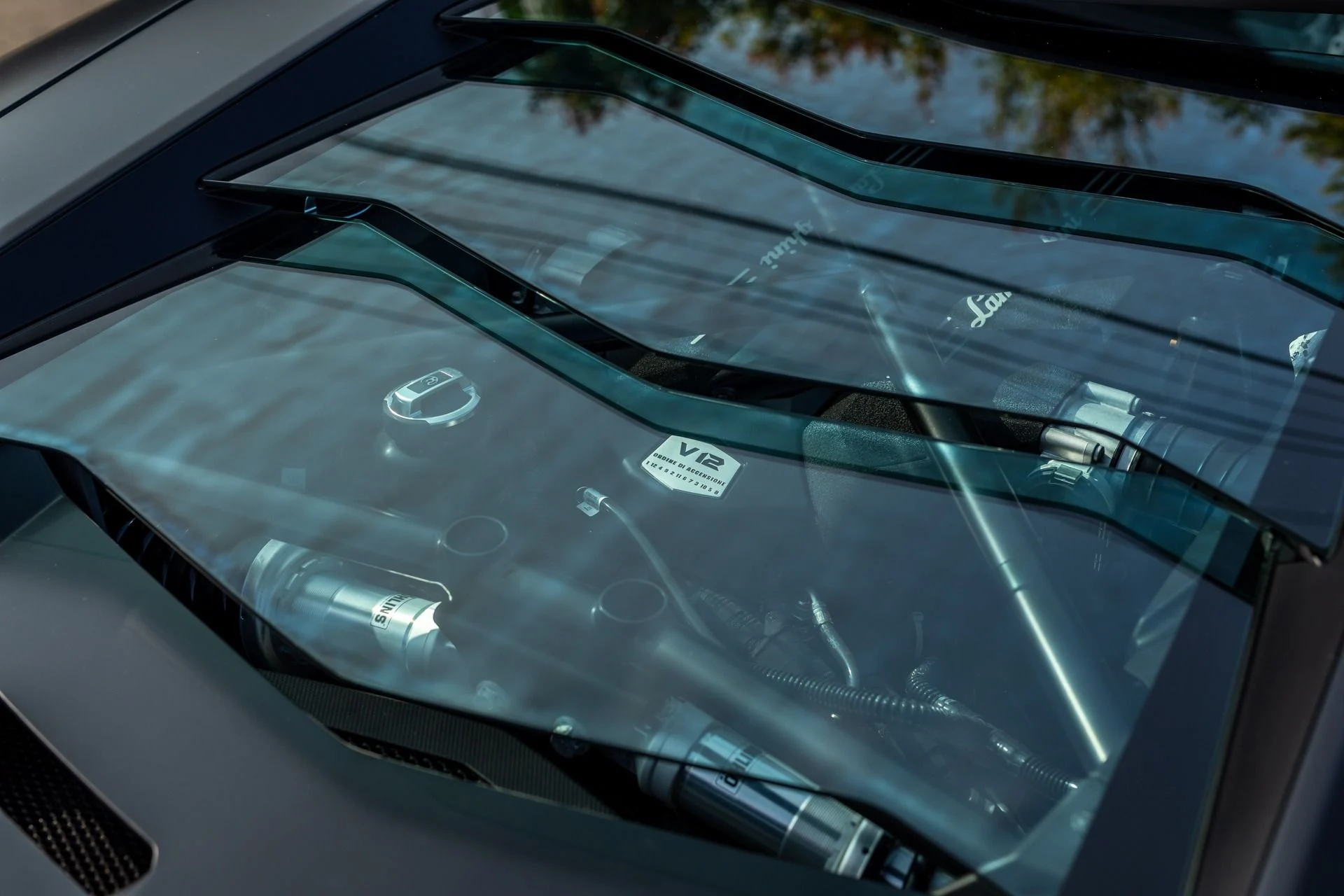 mph030_1053160006_Used_2014_Lamborghini_Aventador_LP_700_4_1776699950_32c3933dab