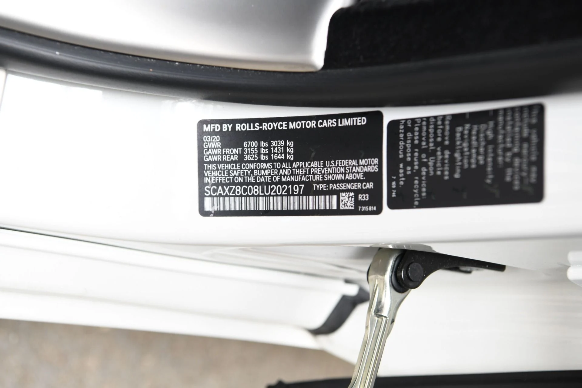 mph030_1062075426_10800_p32_l_f3de27e31b