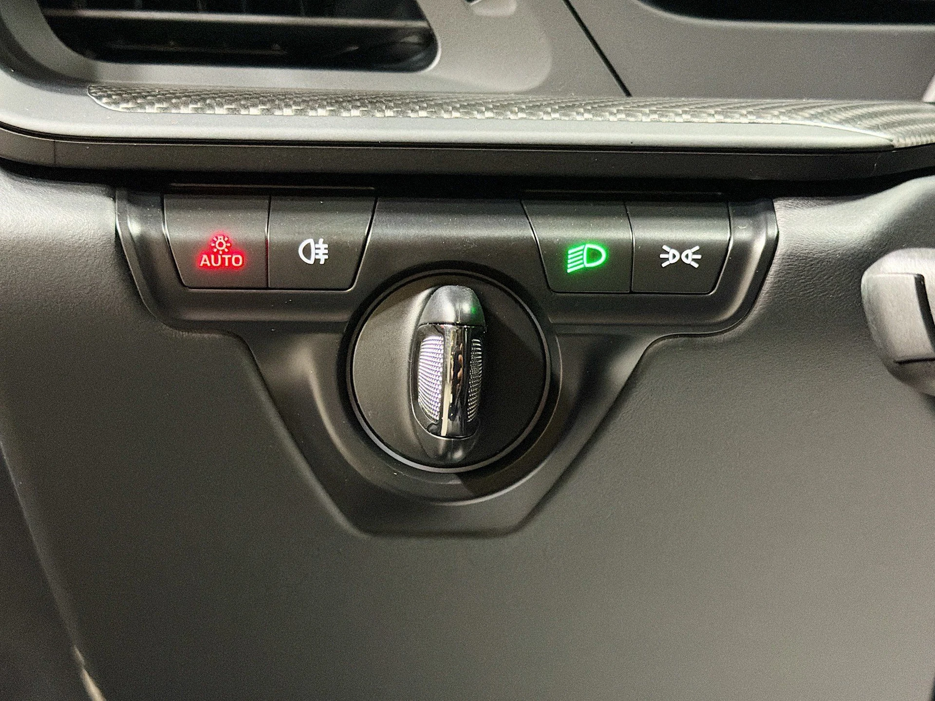 mph030_1071827055_09331bdf74558373505b0001f537c0b9_4b0aedfaa2