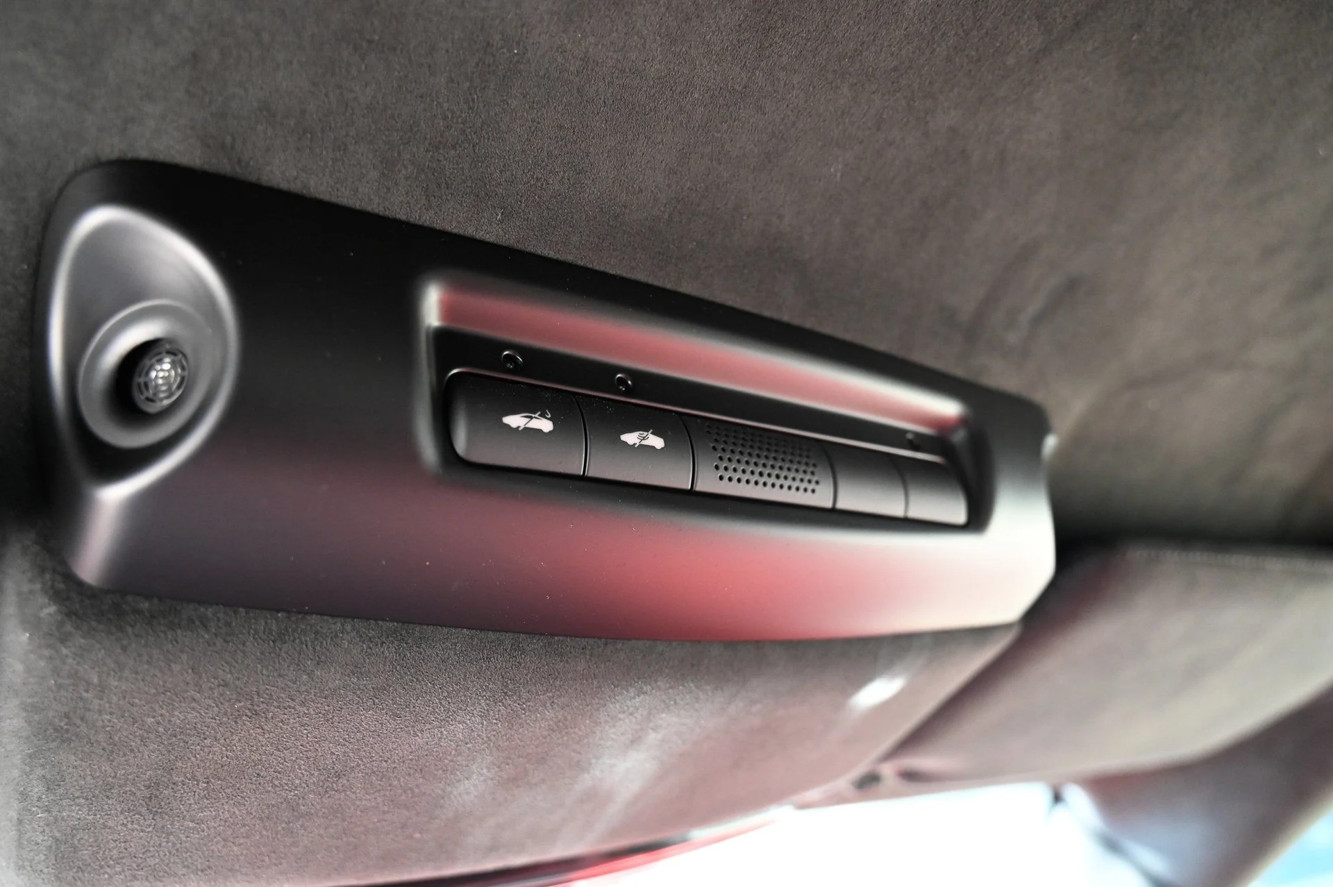 mph030_1072070740_a3c97d09cf0f465ba890744dd0242c37_4aaa9db907