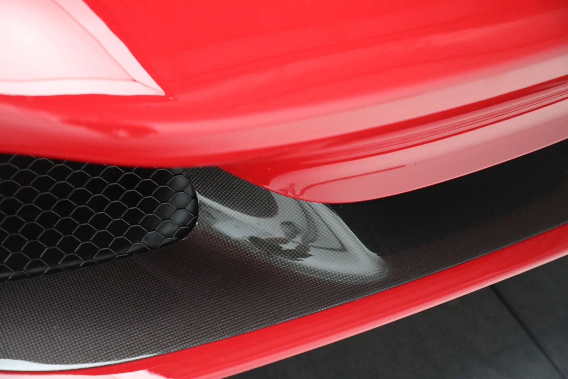 mph030_1080571044_Used_2021_Ferrari_F8_Spider_ae76997ce5