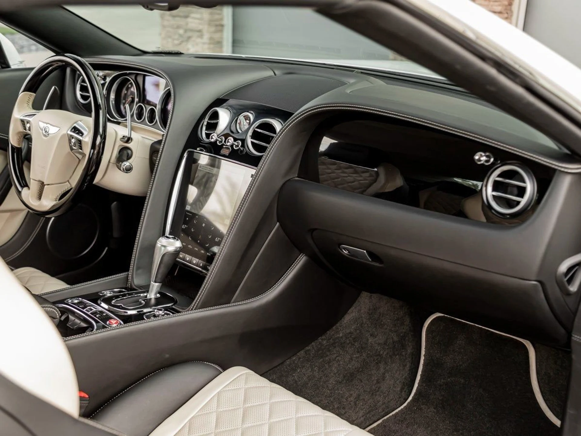 mph030_1082396439_31_e08e966cf1