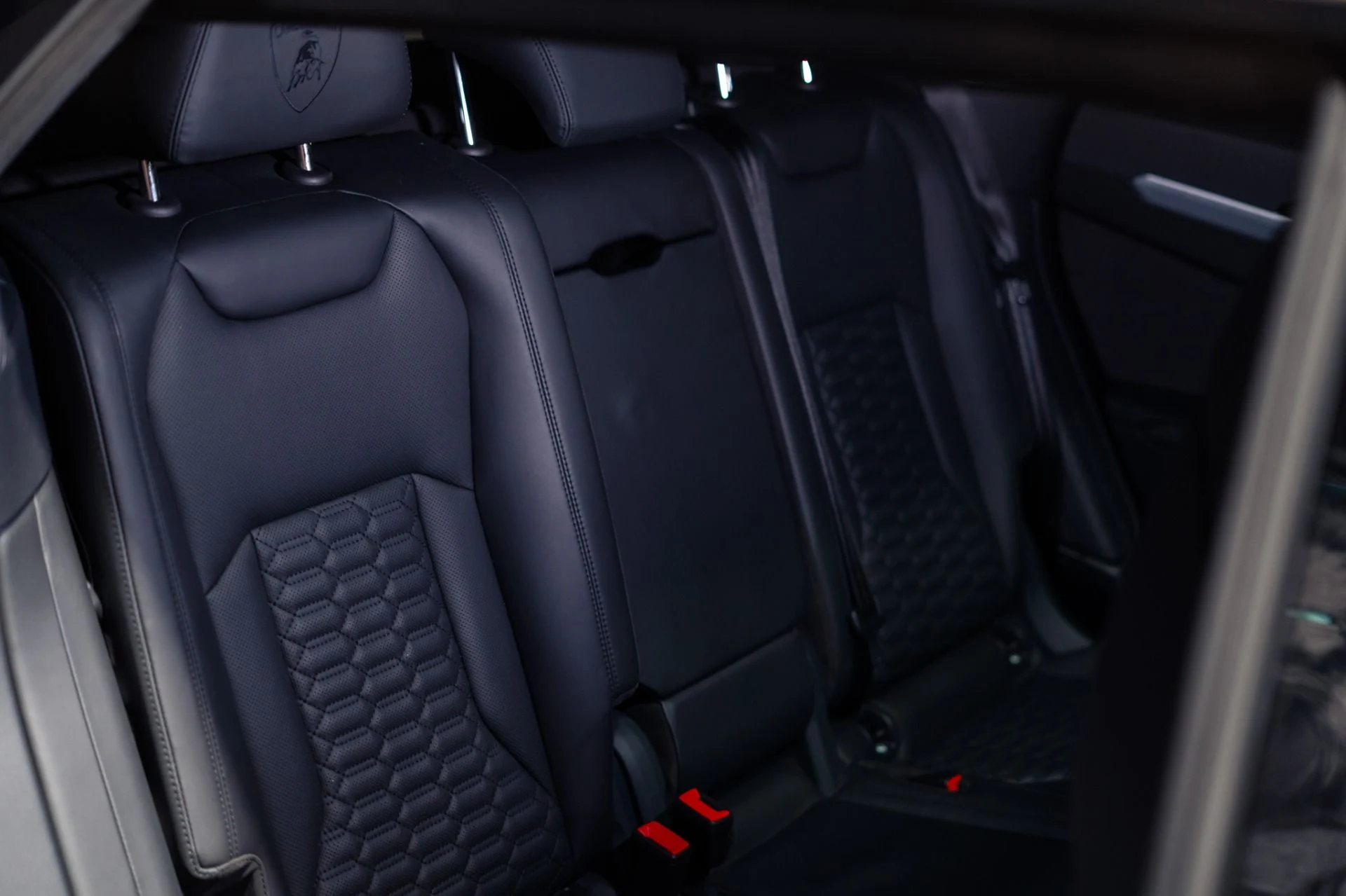 mph030_1086239680_Used_2020_Lamborghini_Urus_1784575479_21c91fcfa7