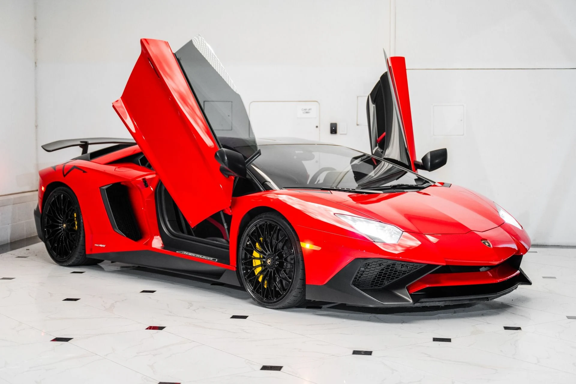 mph030_1092252218_Used_2016_Lamborghini_Aventador_LP_750_4_Super_Veloce_Roadster_The_Weeknds_1756779167_c5b714e606
