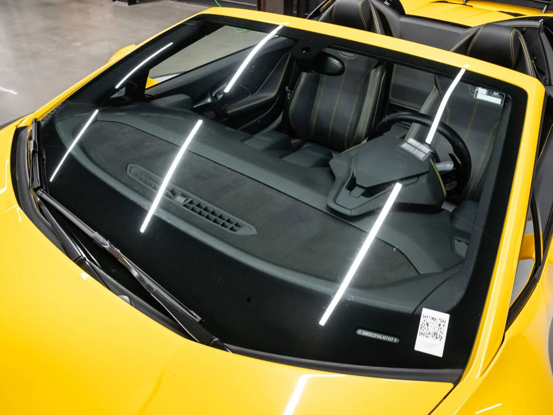 mph030_109835909_lamborghini_huracan_2017_3b82322d08
