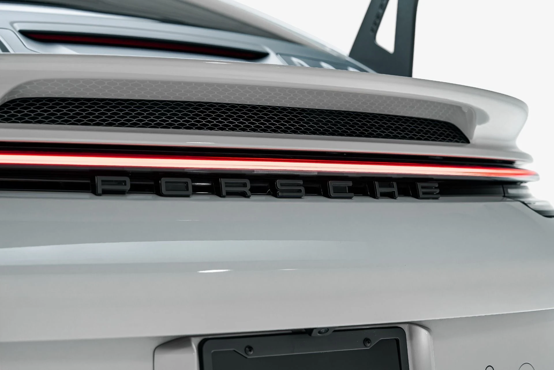 mph030_10983789_Used_2022_Porsche_911_GT_3_1790720818_3ec58f98dd