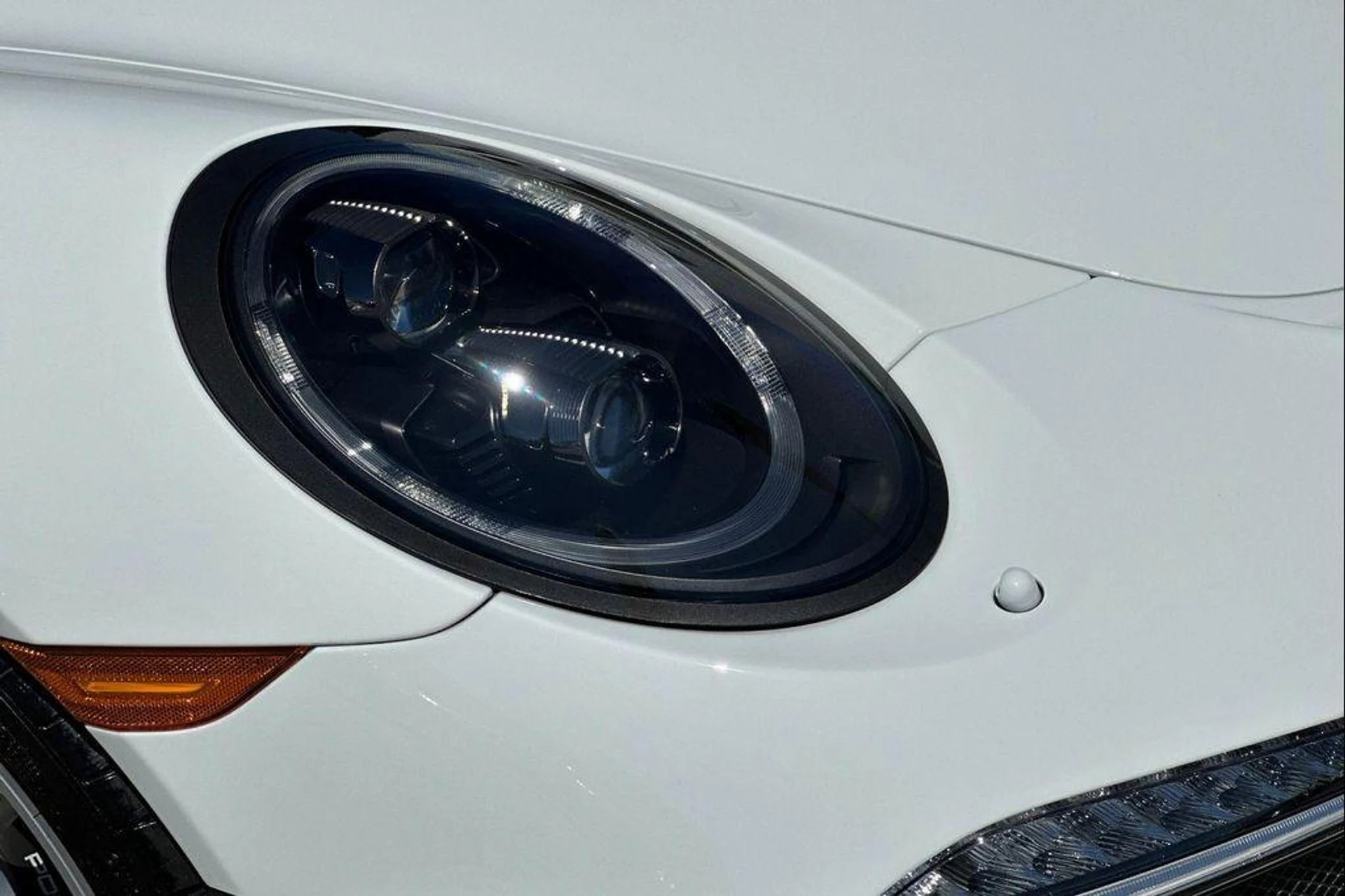 mph030_1098637825_0_LTE_0qa_Y2f_M0w_LADK_8a_Z2_Wh7b_G4_55997f416a