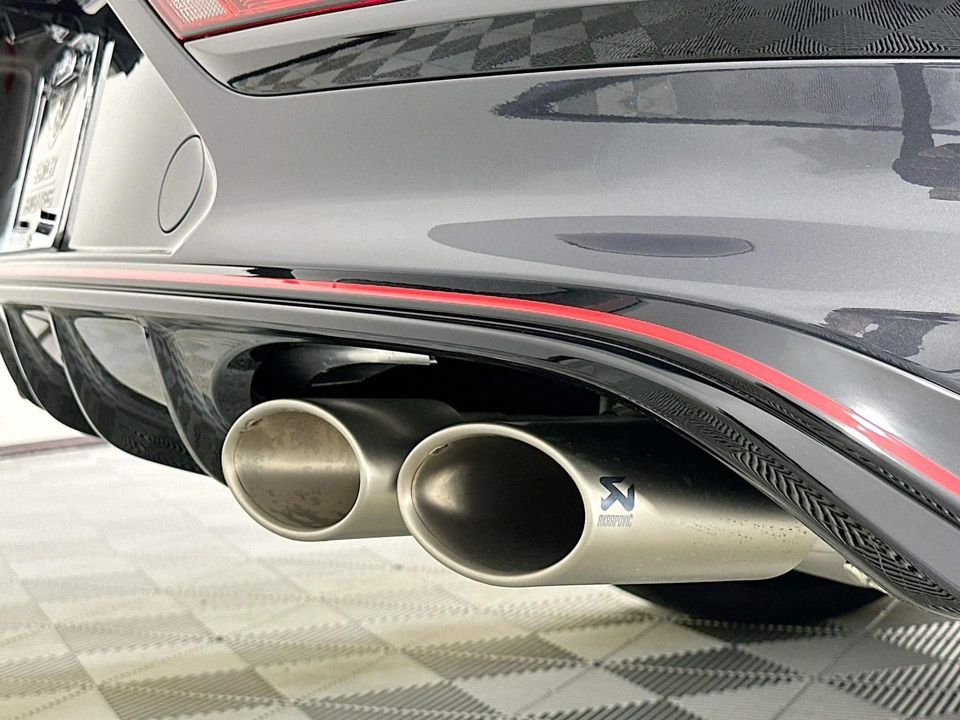 mph030_1098860671_31_9544972ccc