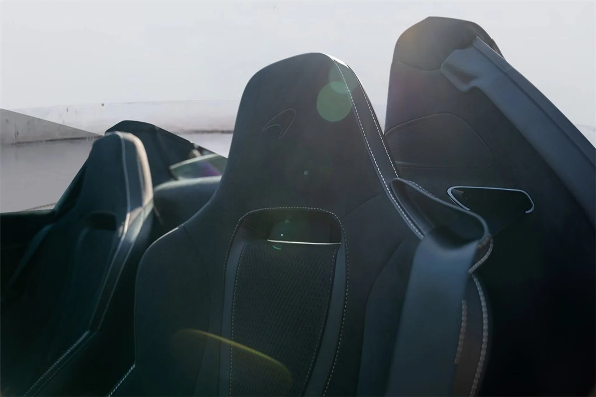 mph030_1100792538_image_32_a78a657408