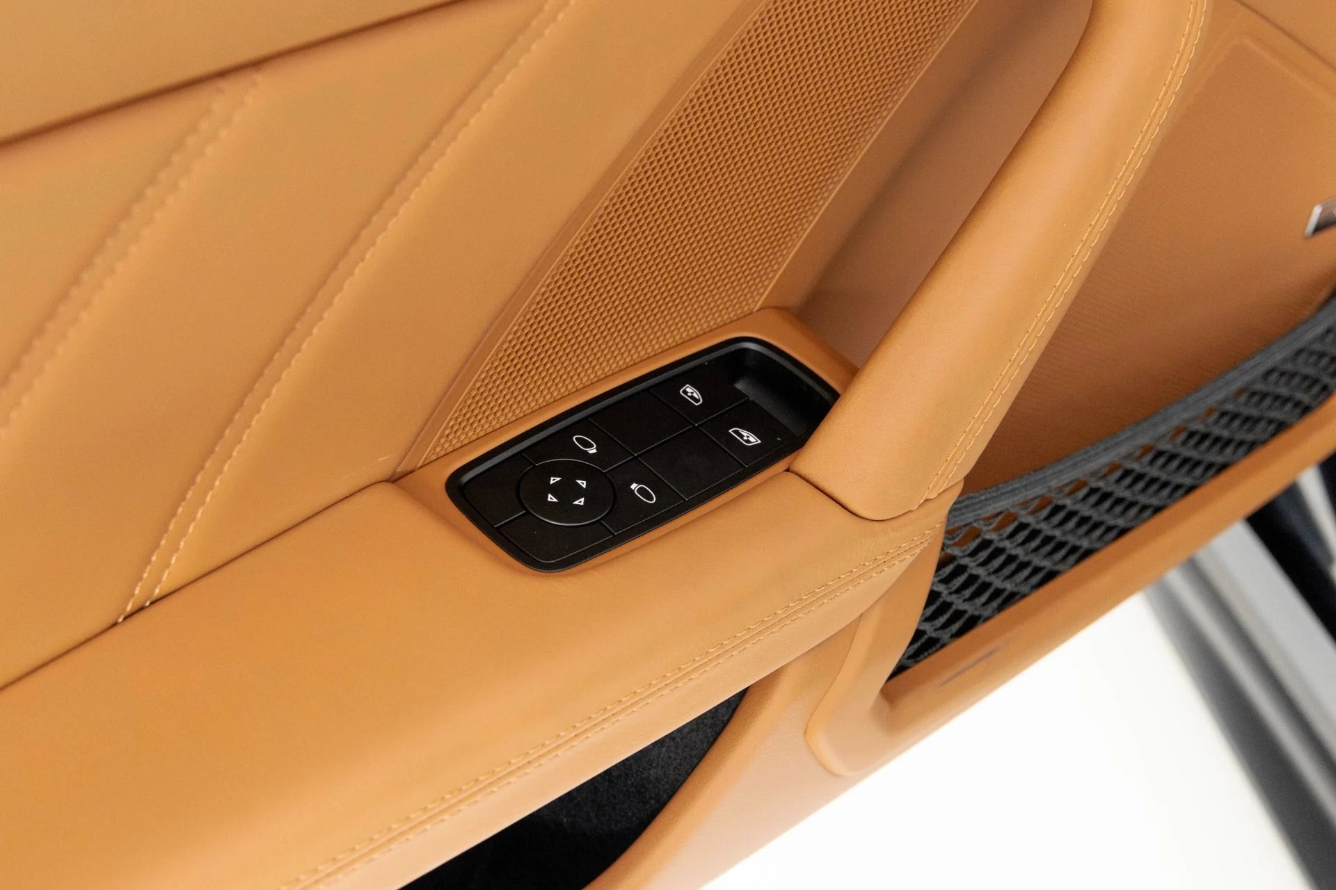 mph030_1106692593_Used_2024_Porsche_911_ST_1761006478_e26094ff33
