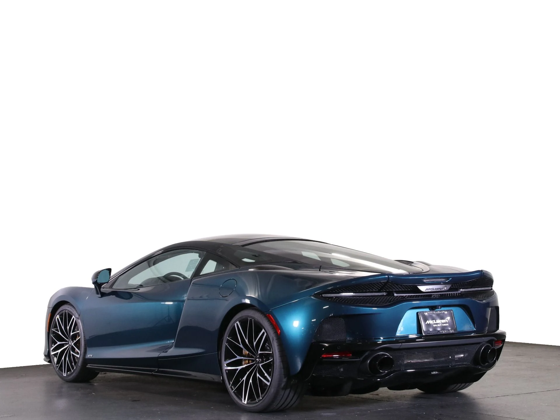mph030_1109750767_New_2025_Mc_Laren_GTS_1762386650_ecb8317690