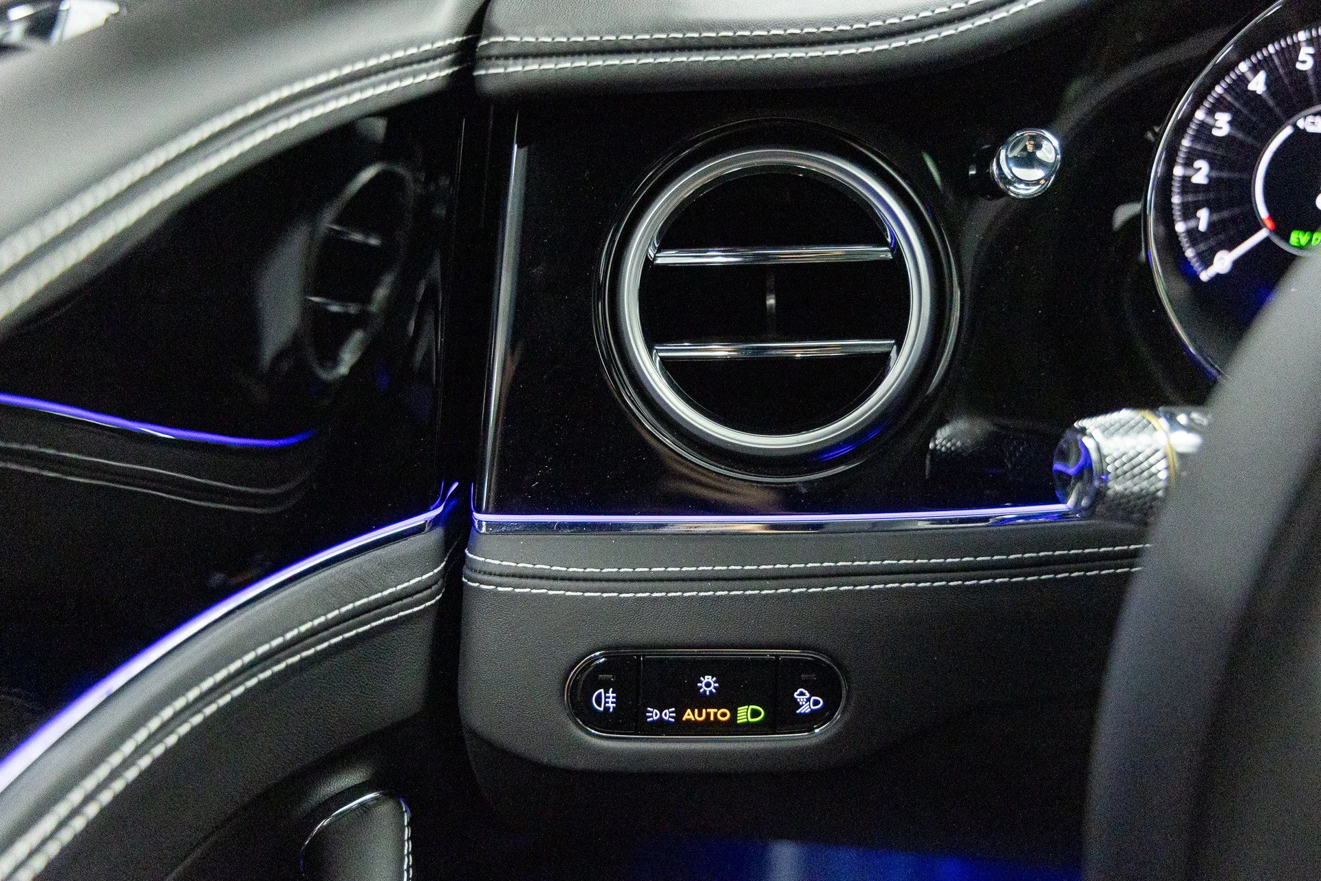 mph030_1111370961_13e0cf5f2a4717fcafc77f188abde6e5x_0069b4d1f6