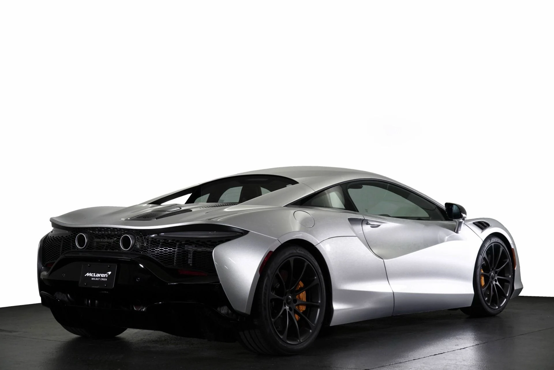 mph030_1116723608_New_2026_Mc_Laren_Artura_Vision_1776450229_c6ffd506ae