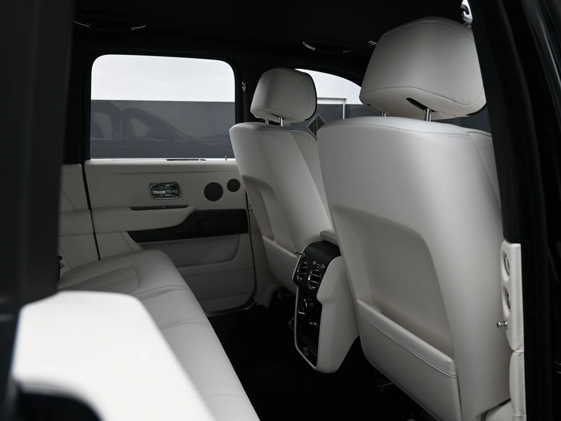 mph030_1119504690_b869e486ae4bfdeee6eefce914801769_227d35a184