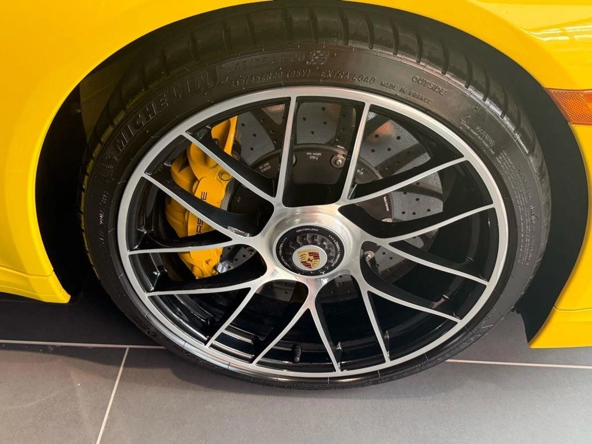 mph030_1121782372_c85f30ed46936572e598cbd133355ae1_ef35ffd89f