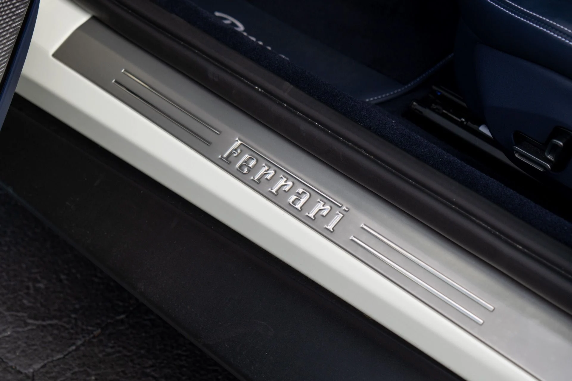 mph030_1123600636_Used_2022_Ferrari_Roma_1764790245_0b81ee4e2a