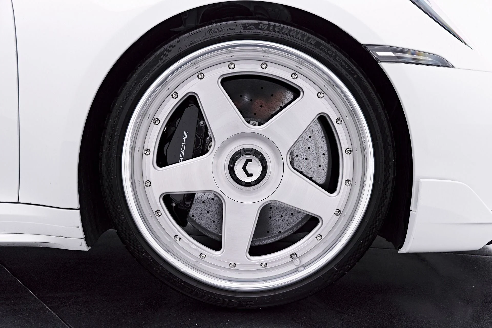 mph030_112796740_Used_2024_Porsche_911_Turbo_S_1777505252_1999e5681d