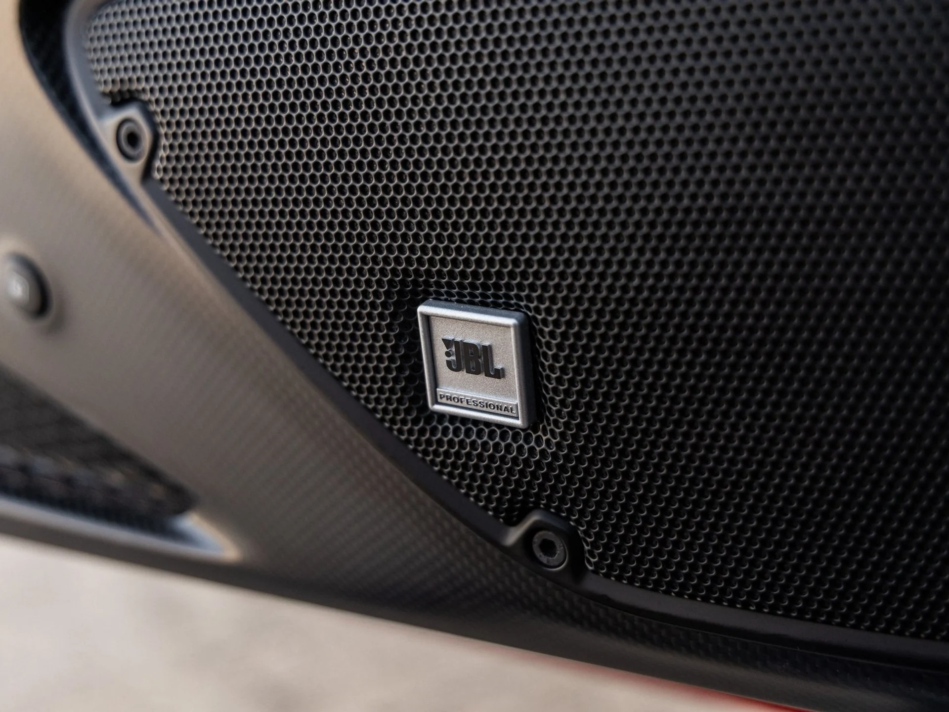 mph030_1144003908_31_26219509ff