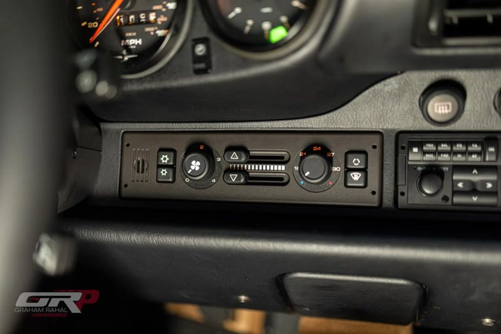 mph030_1148777760_AC_142_D7_F_25_D0_4182_9328_FB_583808_CCC_8_6f7c6a851f