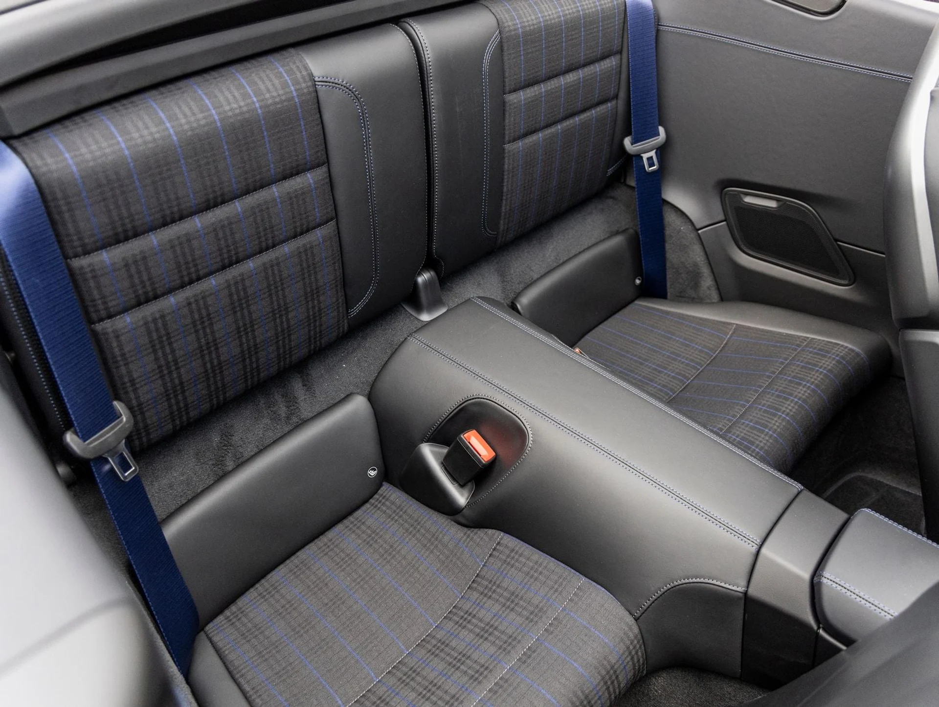 mph030_1151065220_31_372c41ea92