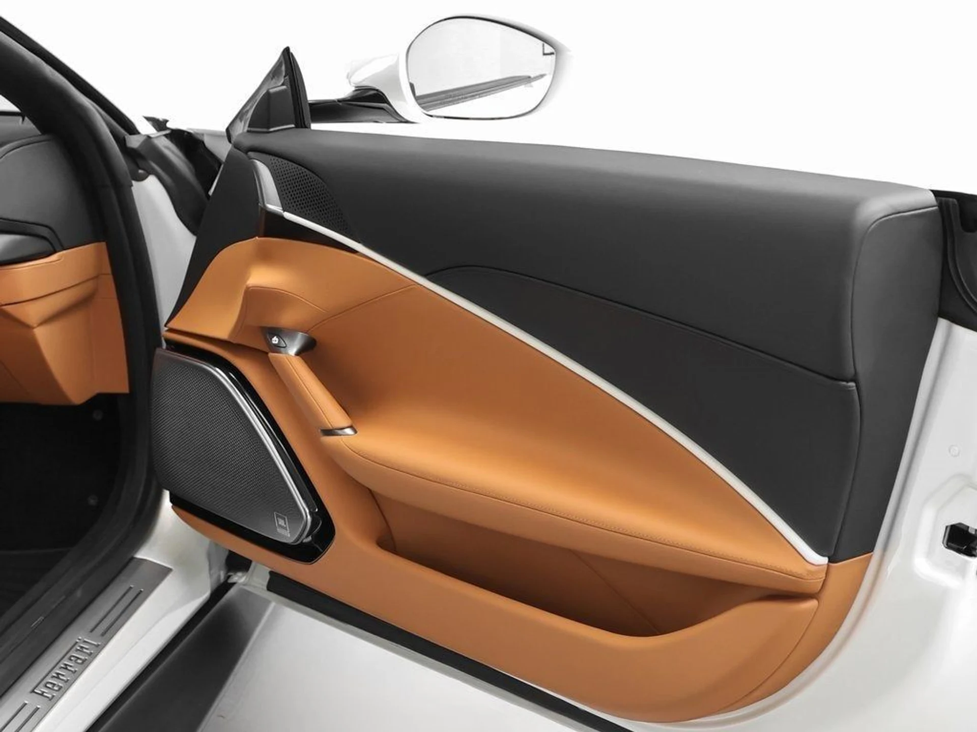 mph030_1164014362_31_4ad4c13b70